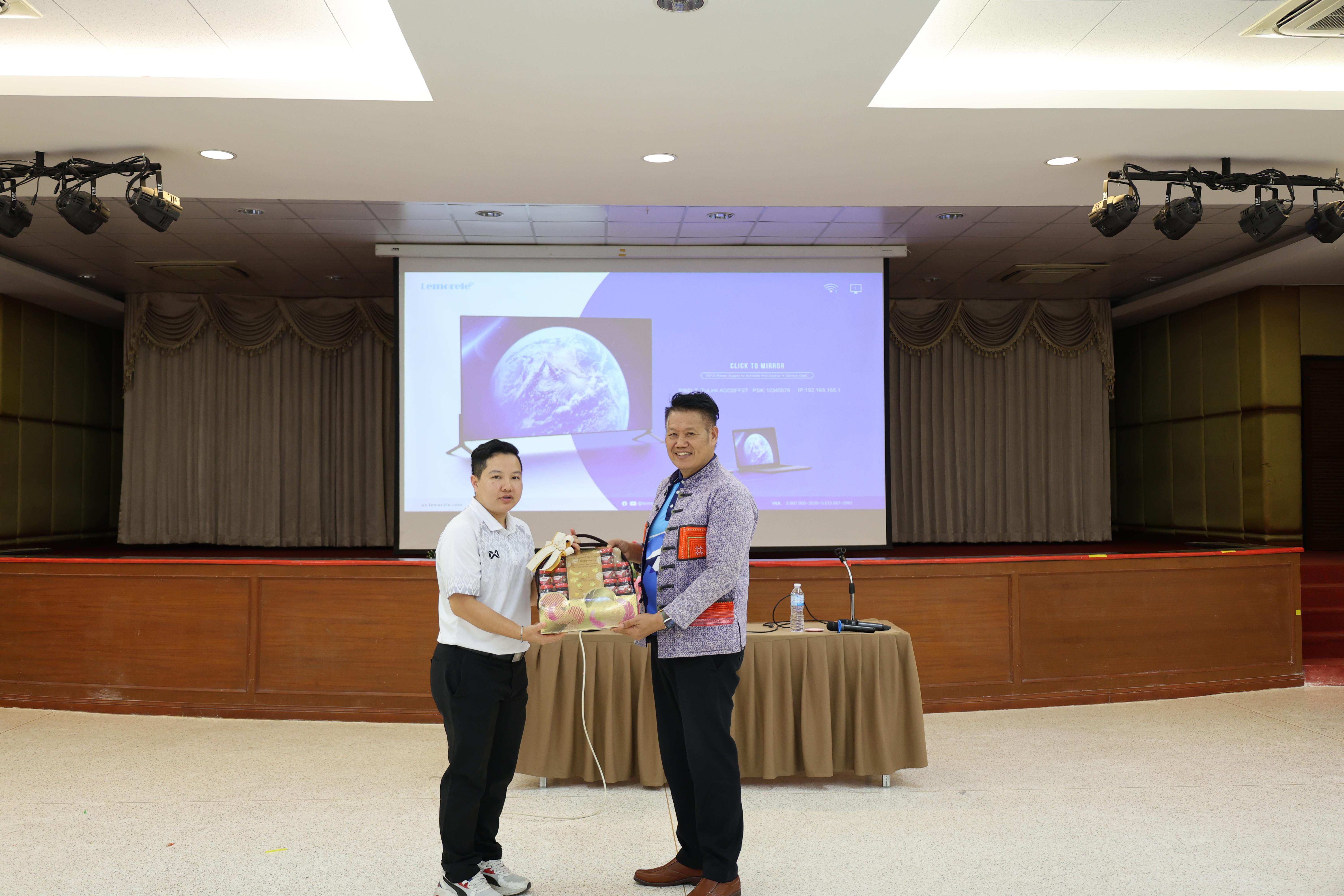 499. วันนี้เป็นการอบรมในโมดูลที่ 10 เรื่อง “ทักษะการโค้ชเพื่อการพัฒนา Soft Skills” .