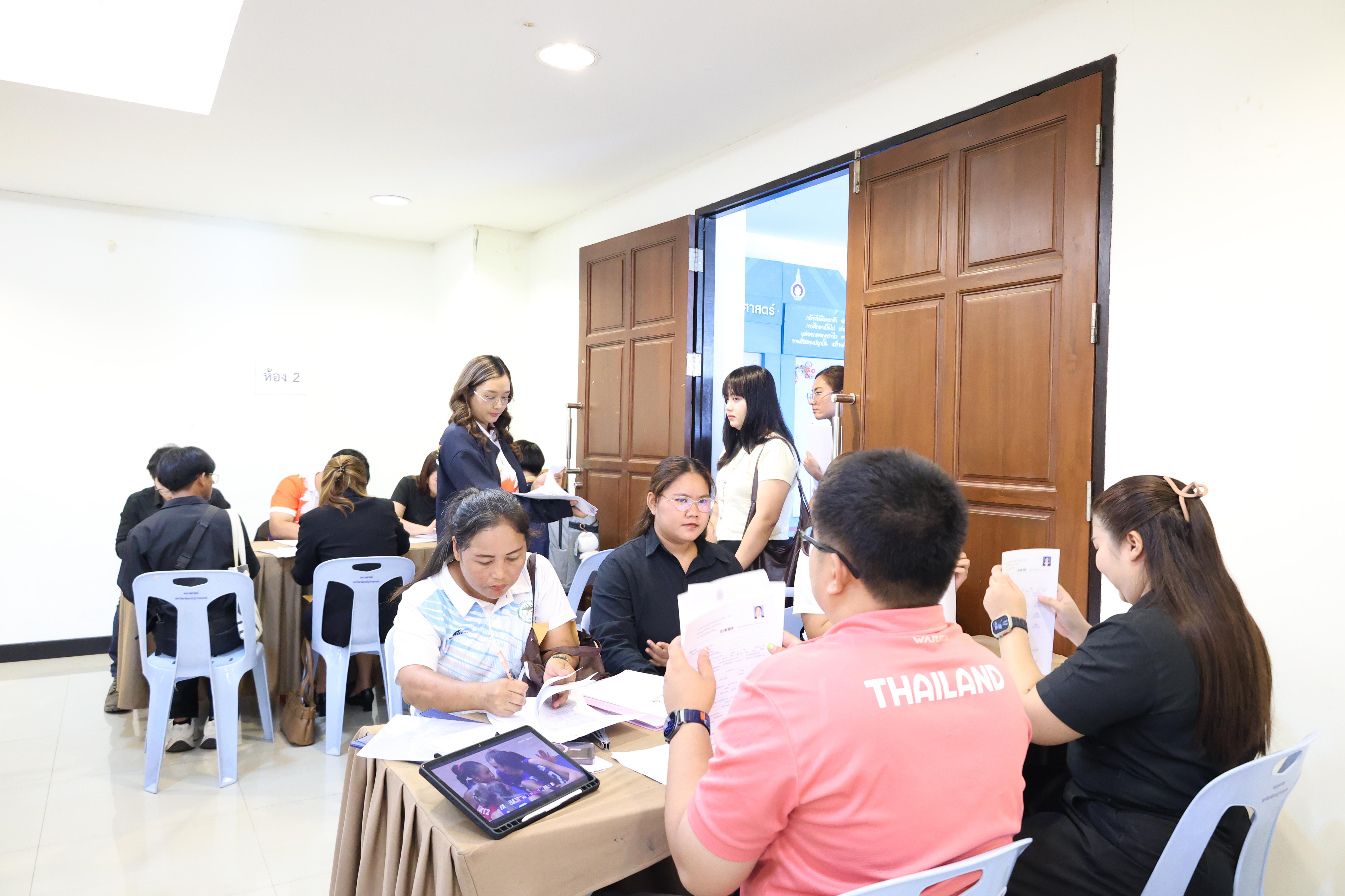 2. การปฐมนิเทศนักศึกษาใหม่ หลักสูตรประกาศนียบัตรบัณฑิตสาขาวิชาชีพครู ประจำปีการศึกษา2569