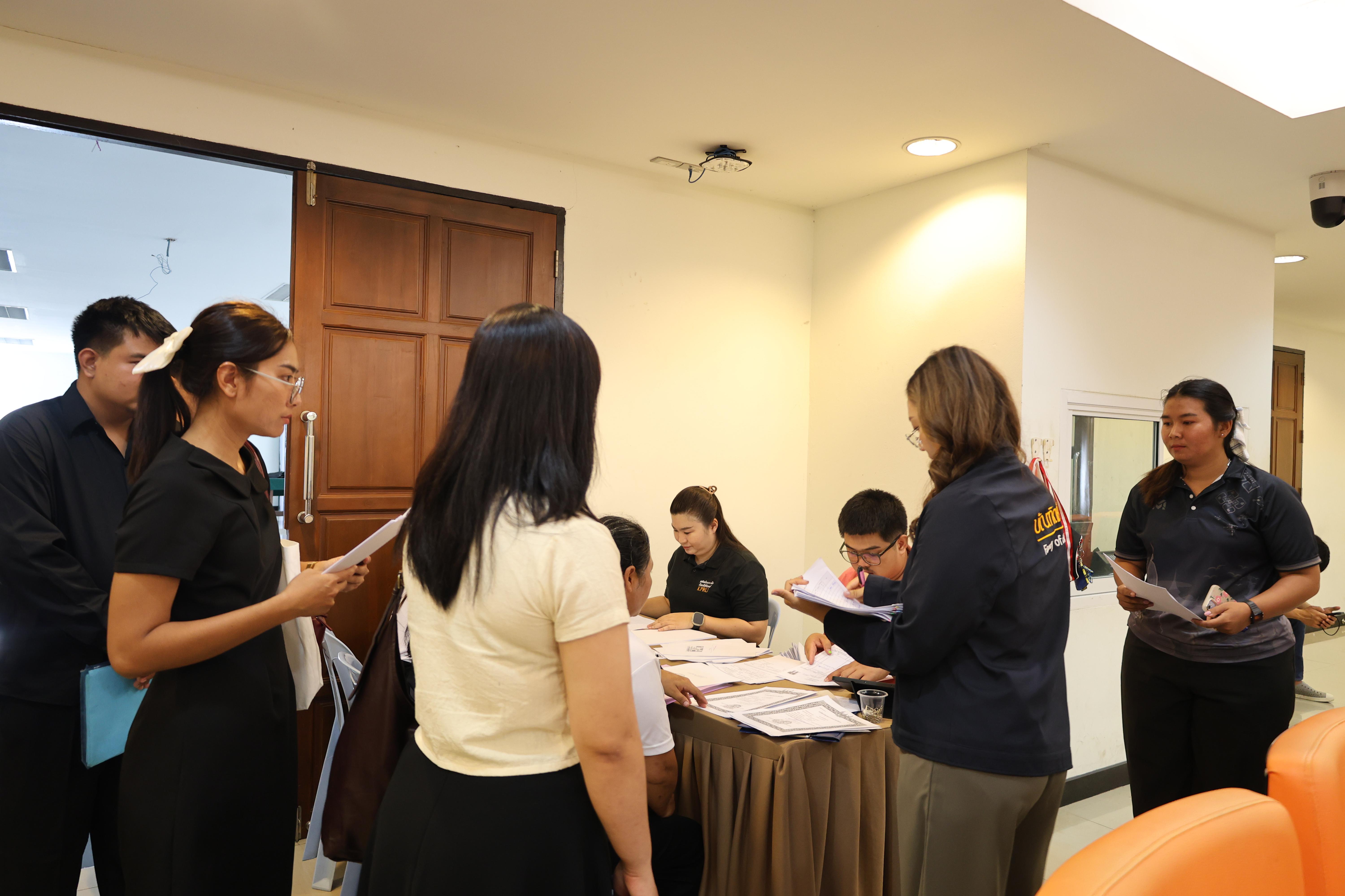 6. การปฐมนิเทศนักศึกษาใหม่ หลักสูตรประกาศนียบัตรบัณฑิตสาขาวิชาชีพครู ประจำปีการศึกษา2569