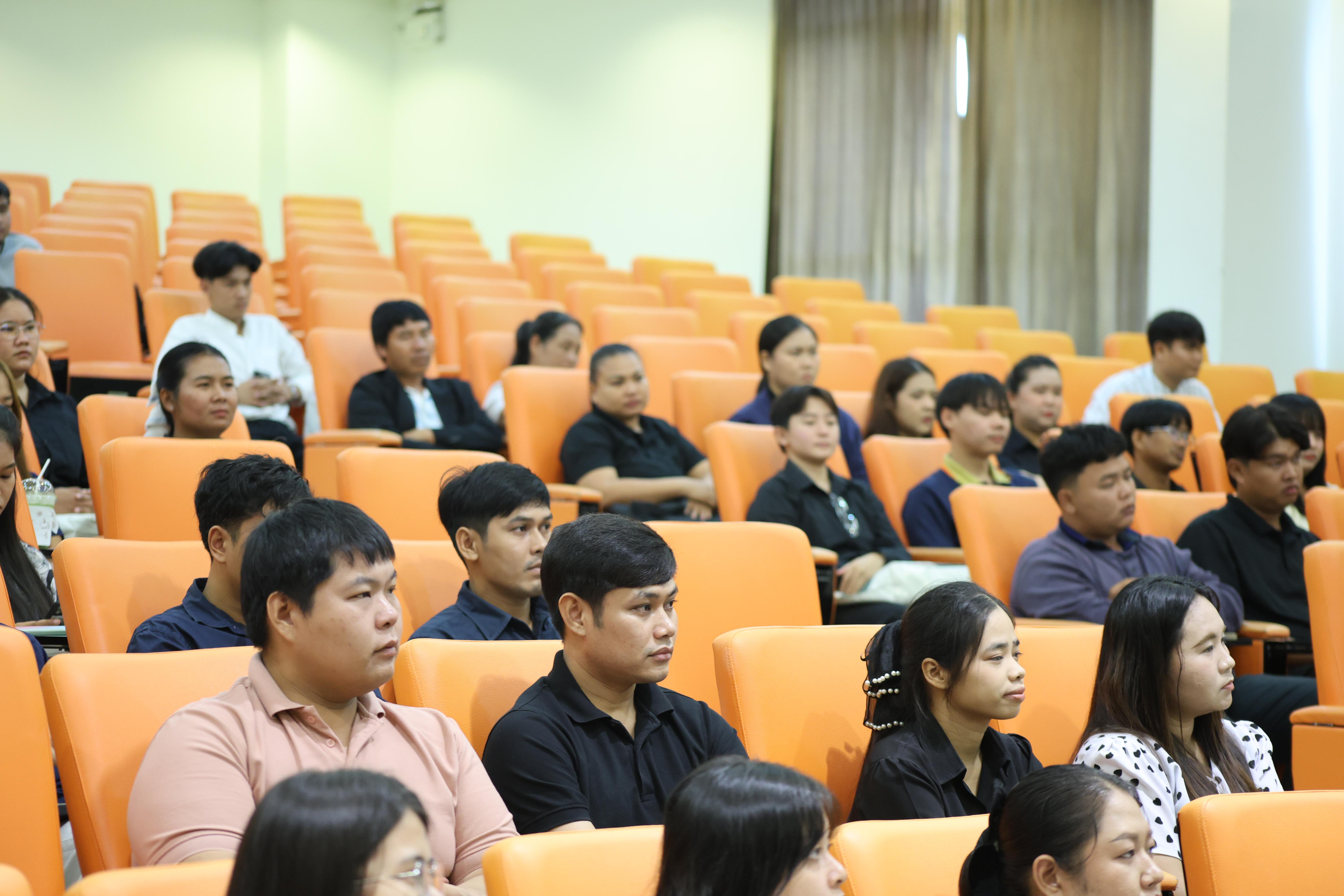 29. การปฐมนิเทศนักศึกษาใหม่ หลักสูตรประกาศนียบัตรบัณฑิตสาขาวิชาชีพครู ประจำปีการศึกษา2569