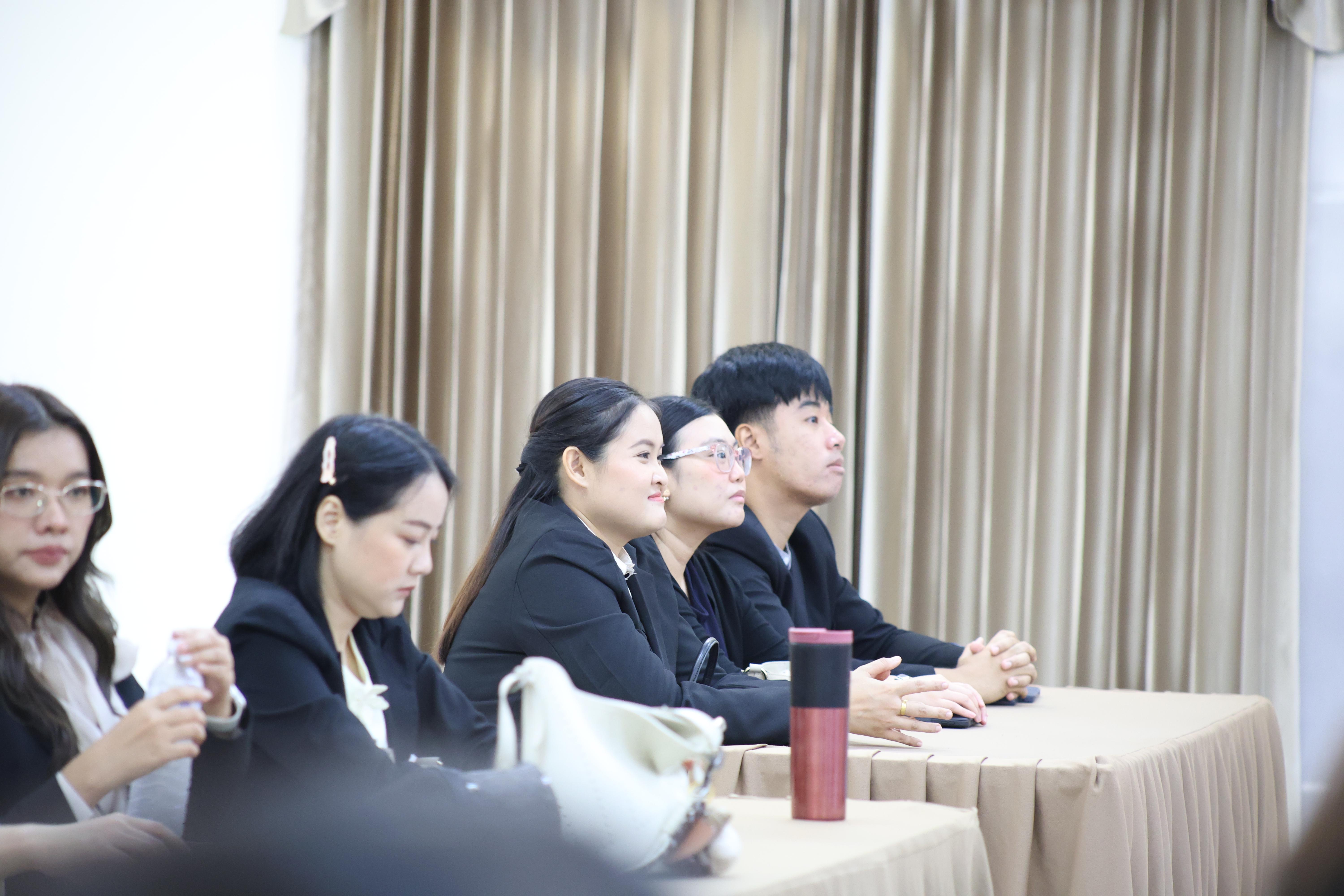 19. สัมมนาเตรียมความพร้อมก่อนเรียนของนักศึกษาระดับบัณฑิตศึกษา สาขาวิชาการบริหารการศึกษา ประจำปีการศึกษา 2569