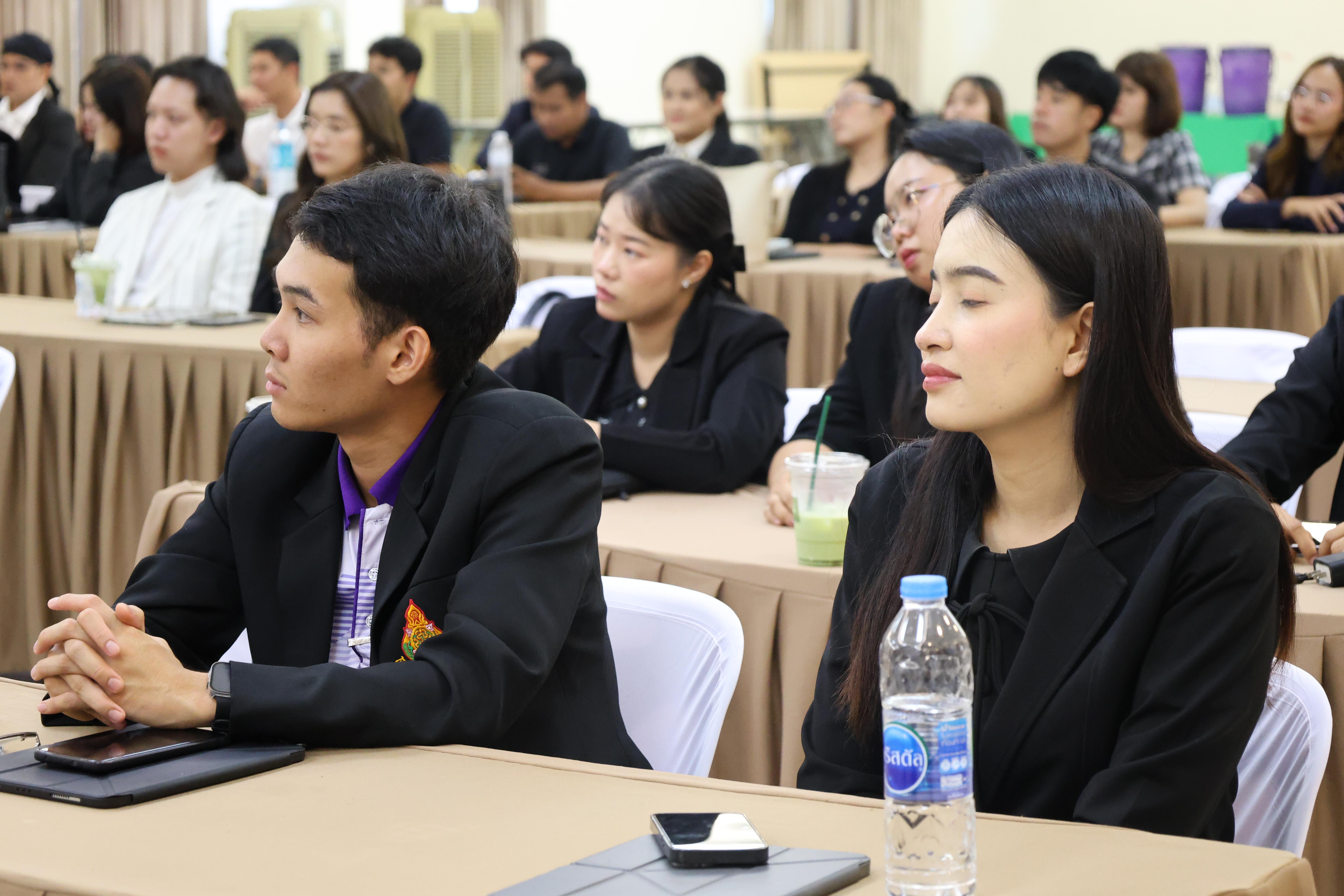 92. สัมมนาเตรียมความพร้อมก่อนเรียนของนักศึกษาระดับบัณฑิตศึกษา สาขาวิชาการบริหารการศึกษา ประจำปีการศึกษา 2569