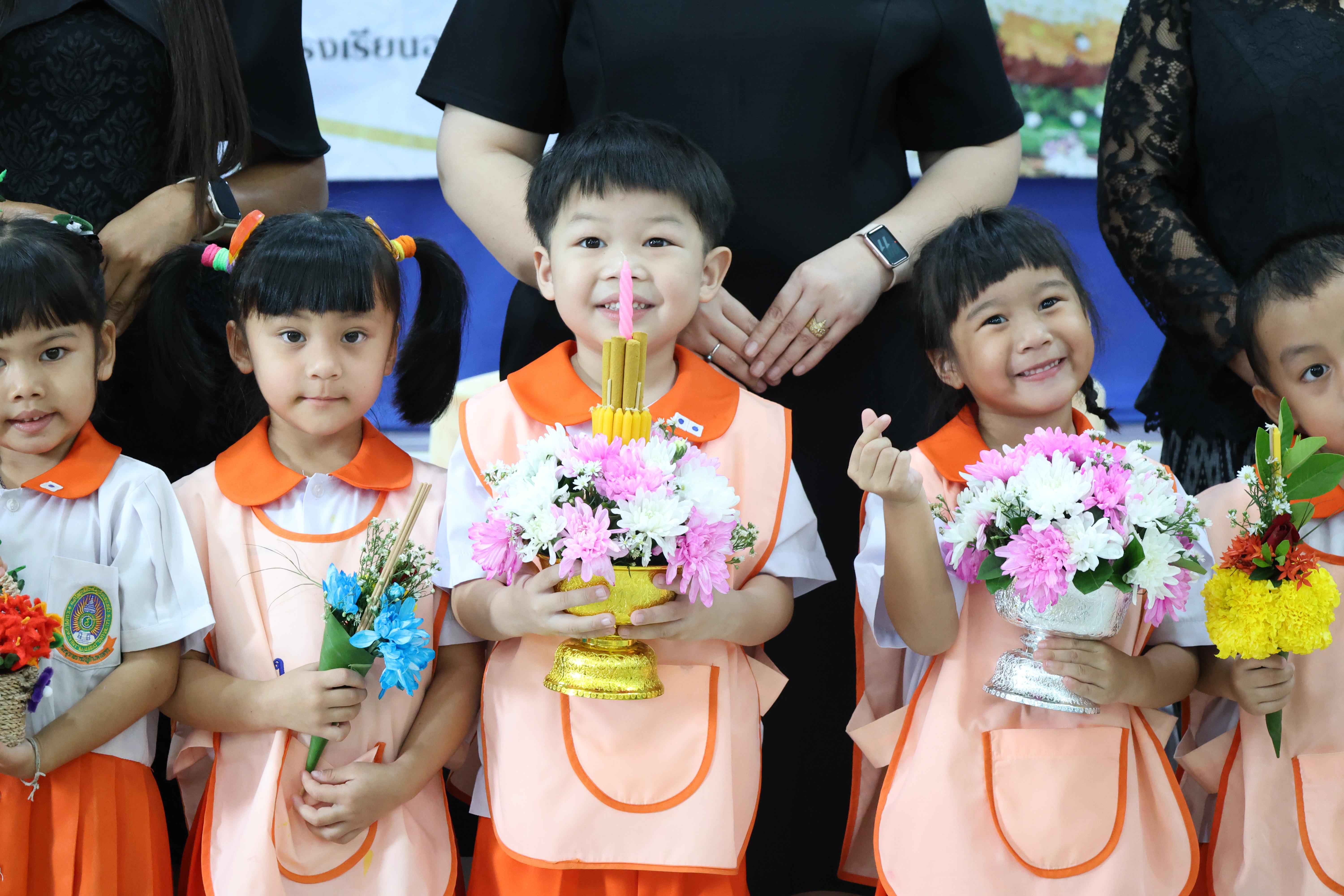 29. พิธีไหว้ครูโรงเรียนอนุบาลราชภัฏกำแพงเพชร