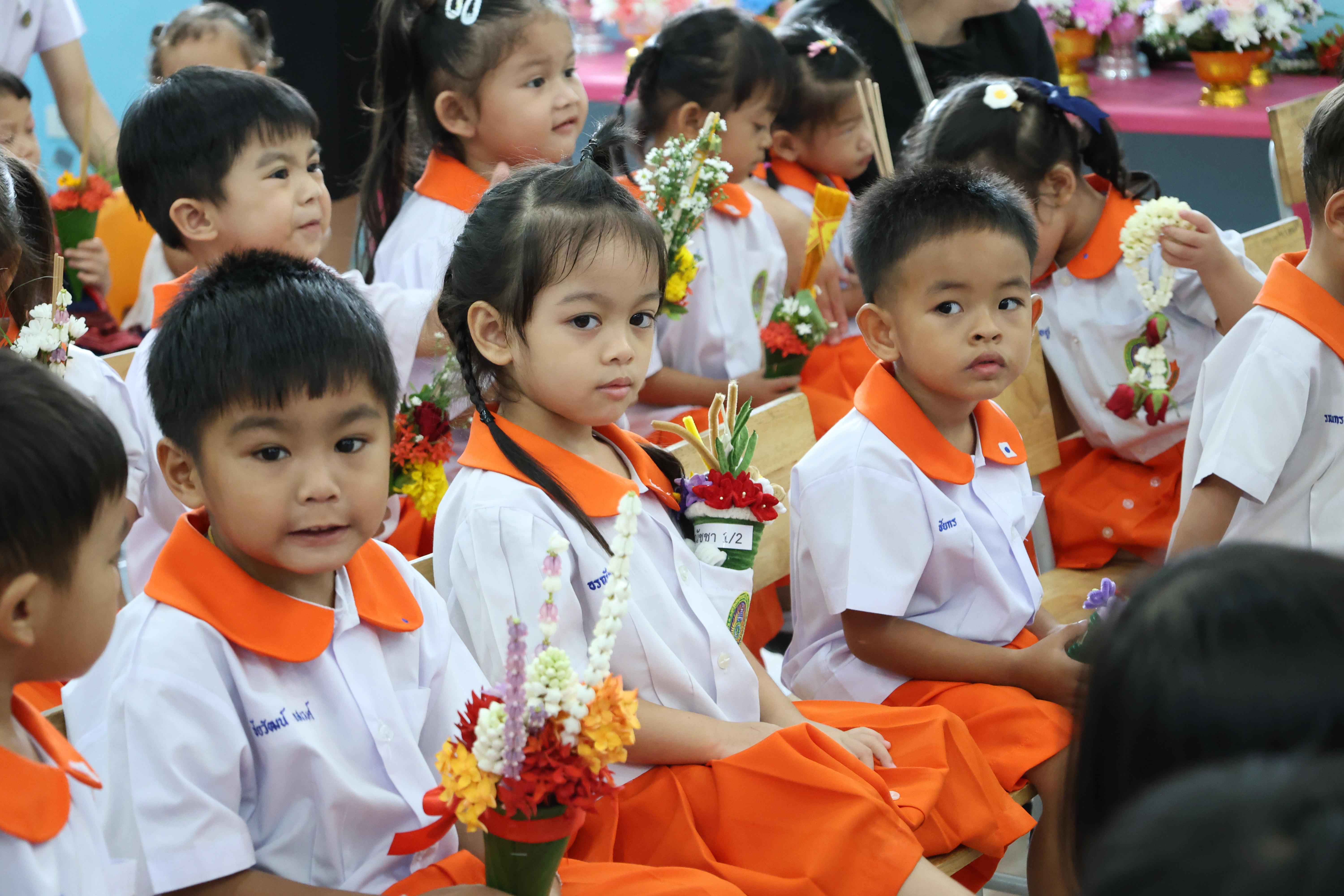 74. พิธีไหว้ครูโรงเรียนอนุบาลราชภัฏกำแพงเพชร