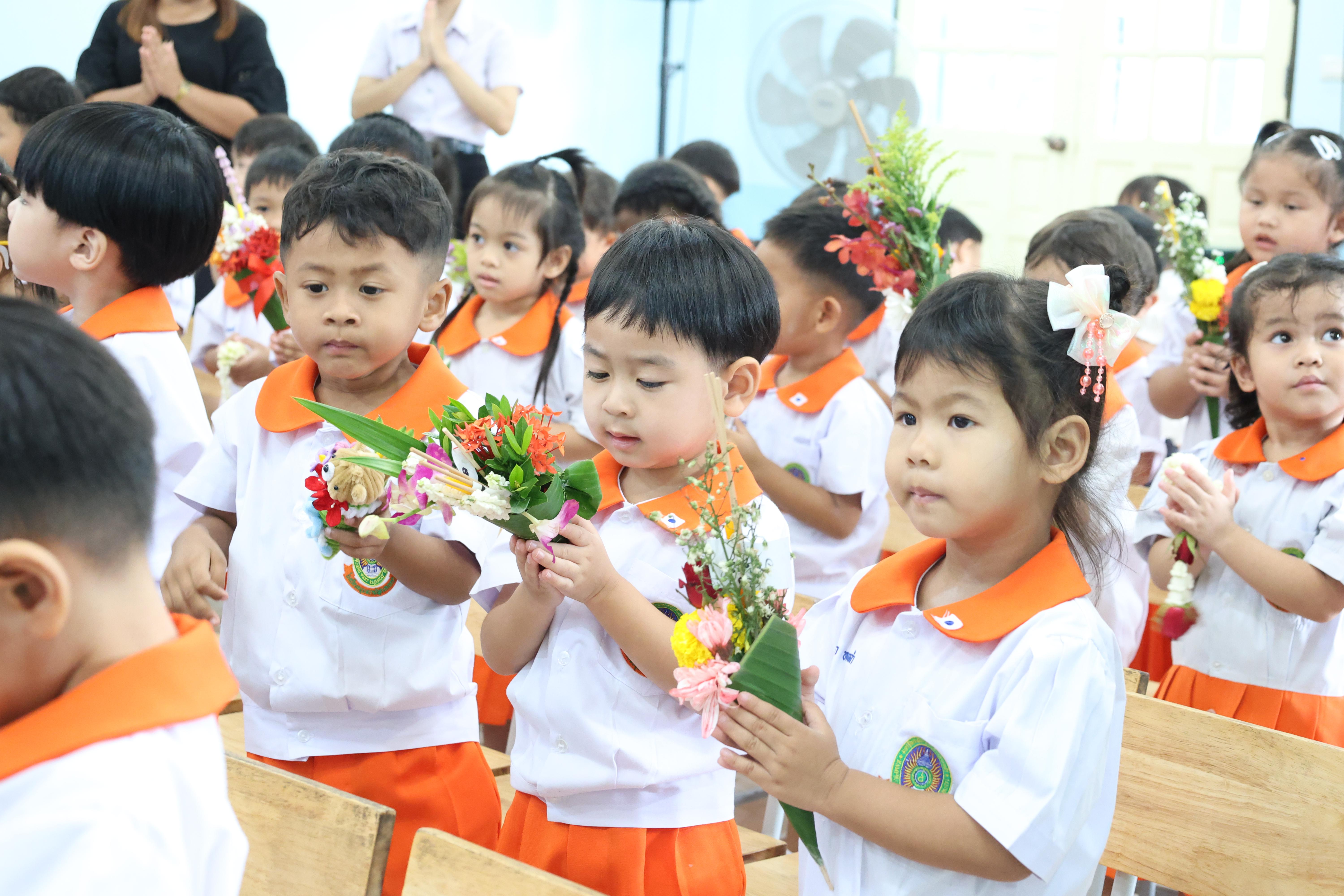 91. พิธีไหว้ครูโรงเรียนอนุบาลราชภัฏกำแพงเพชร