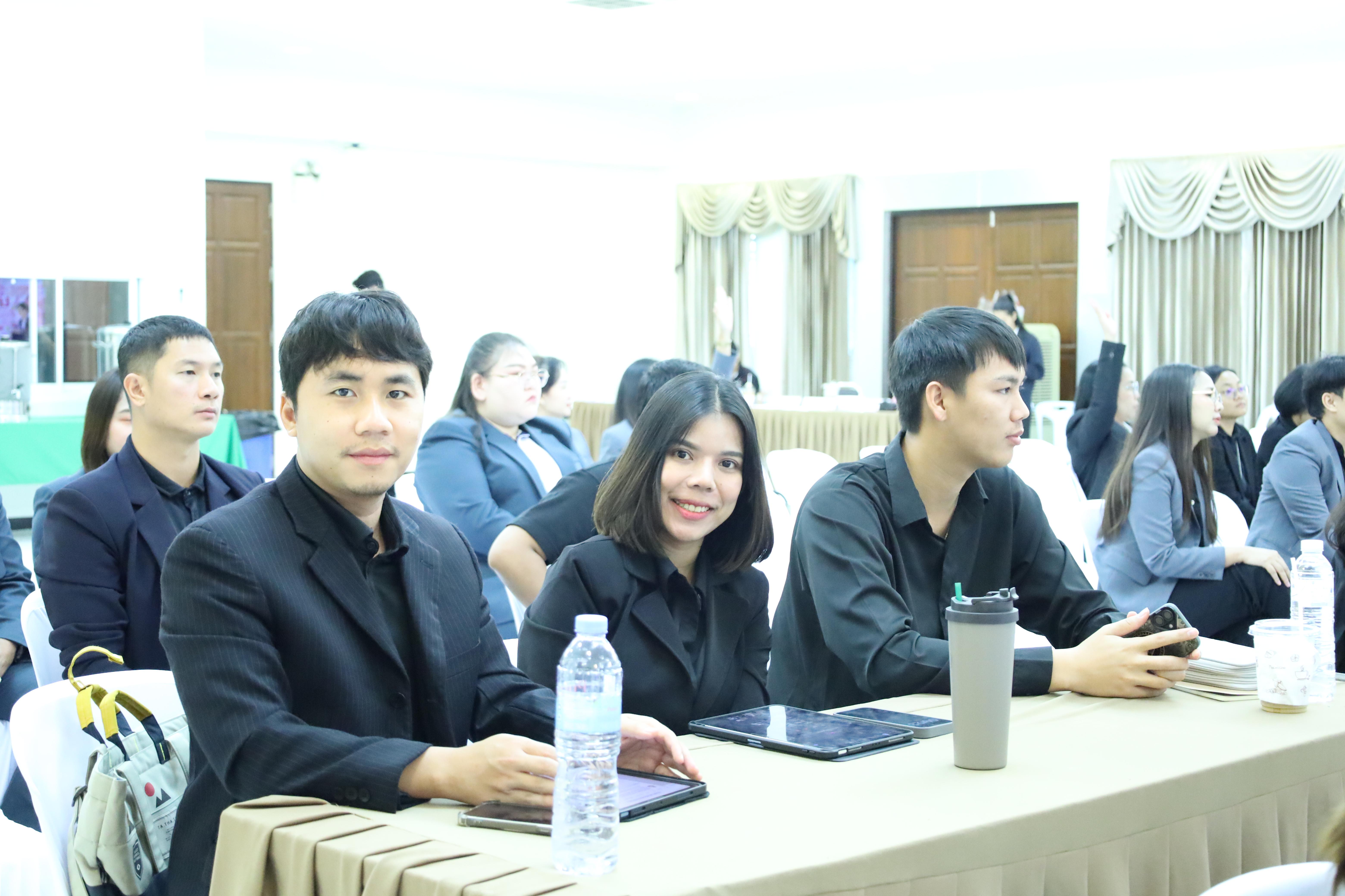 9. กิจกรรมสานสัมพันธ์สู่ขวัญน้อง-พี่ ตามวิถีวัฒนธรรมกัลยาณมิตรของนักศึกษาระดับบัณฑิตศึกษา สาขาวิชาบริหารการศึกษา ประจำปีการศึกษา2569