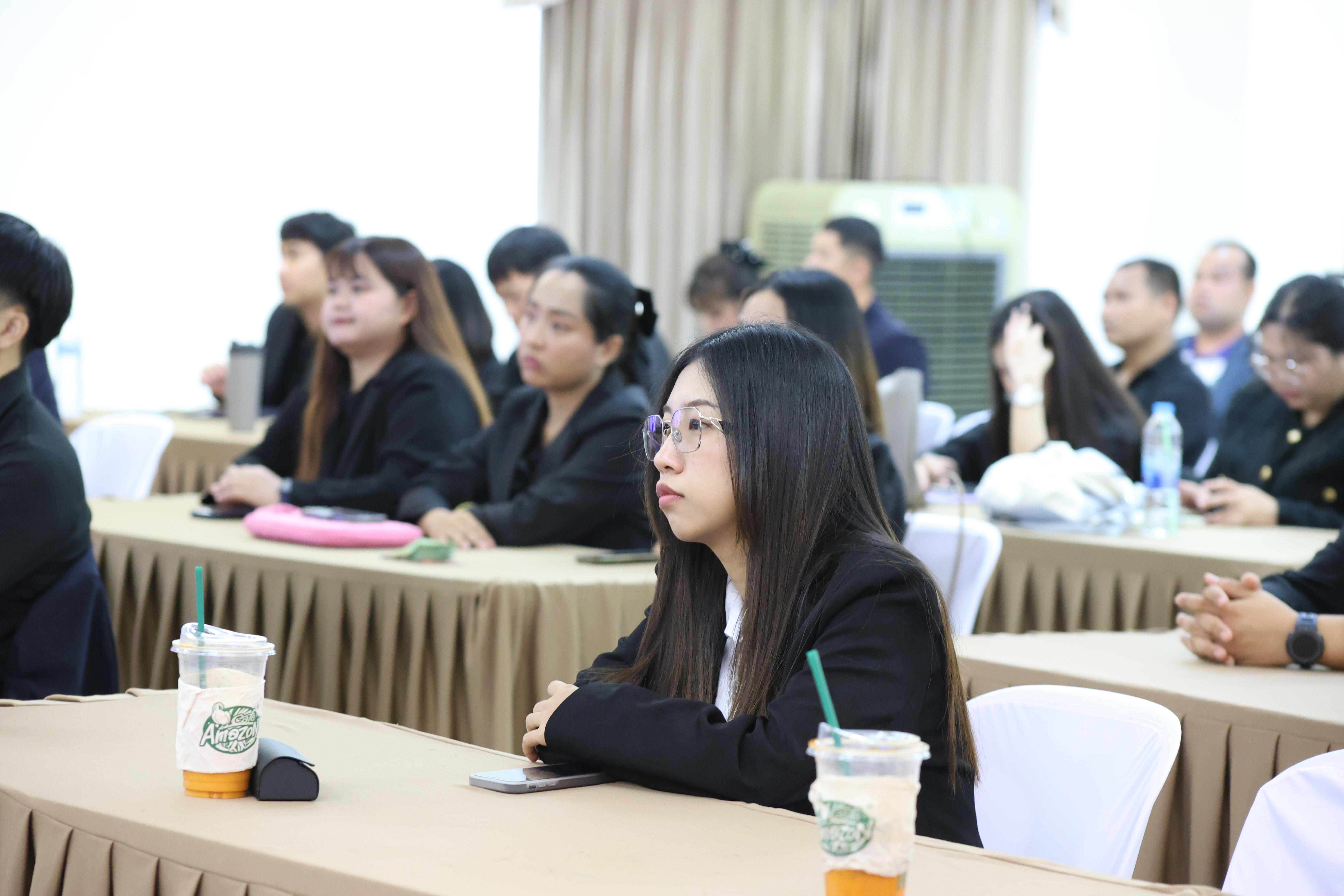 73. กิจกรรมสานสัมพันธ์สู่ขวัญน้อง-พี่ ตามวิถีวัฒนธรรมกัลยาณมิตรของนักศึกษาระดับบัณฑิตศึกษา สาขาวิชาบริหารการศึกษา ประจำปีการศึกษา2569