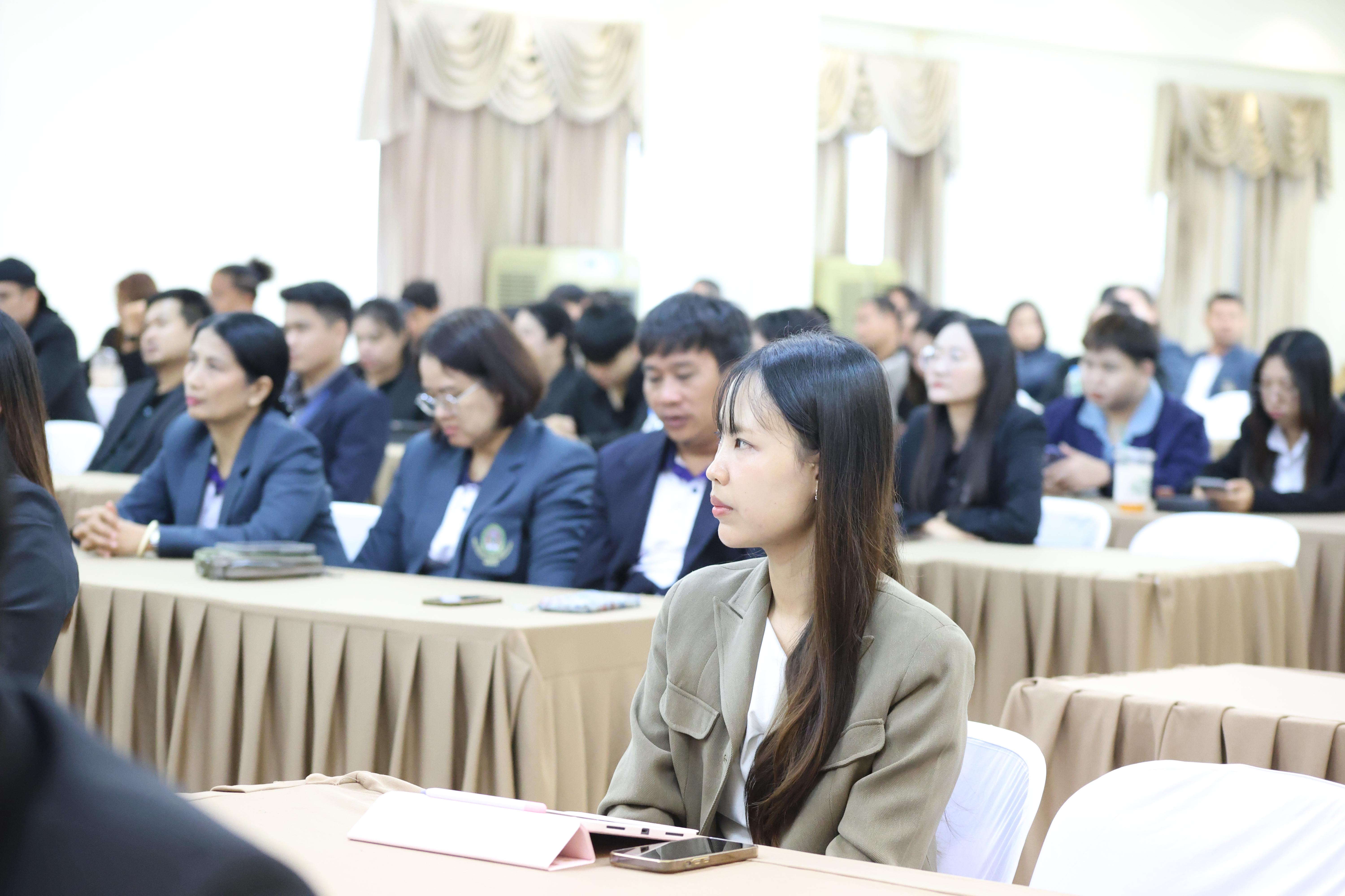 94. กิจกรรมสานสัมพันธ์สู่ขวัญน้อง-พี่ ตามวิถีวัฒนธรรมกัลยาณมิตรของนักศึกษาระดับบัณฑิตศึกษา สาขาวิชาบริหารการศึกษา ประจำปีการศึกษา2569
