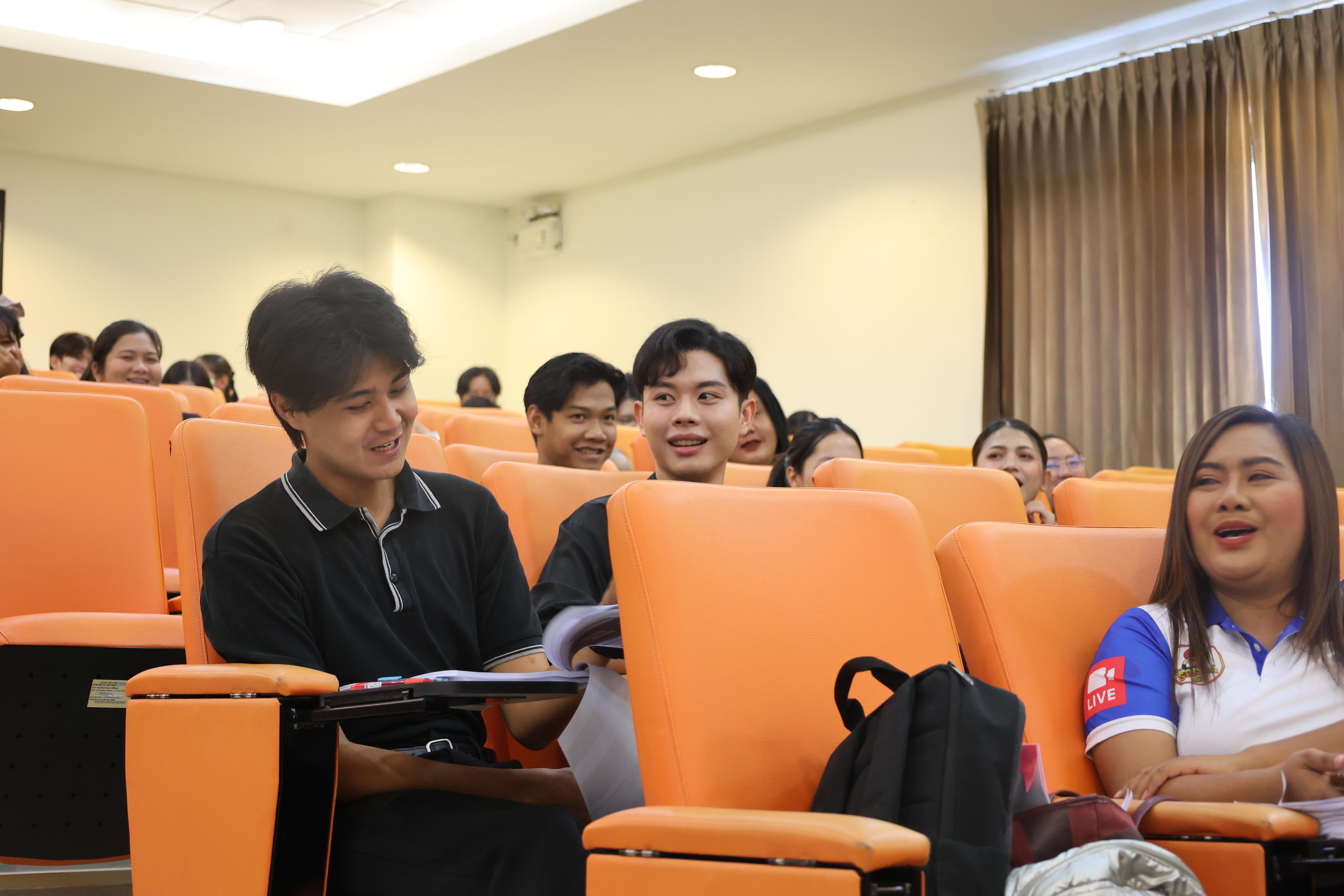 228. โครงการสัมมนาเป็นหมู่คณะพัฒนาทักษะการสอนและความเป็นครู และพัฒนาส่งเสริมด้านภาษาไทยและภาษาอังกฤษ