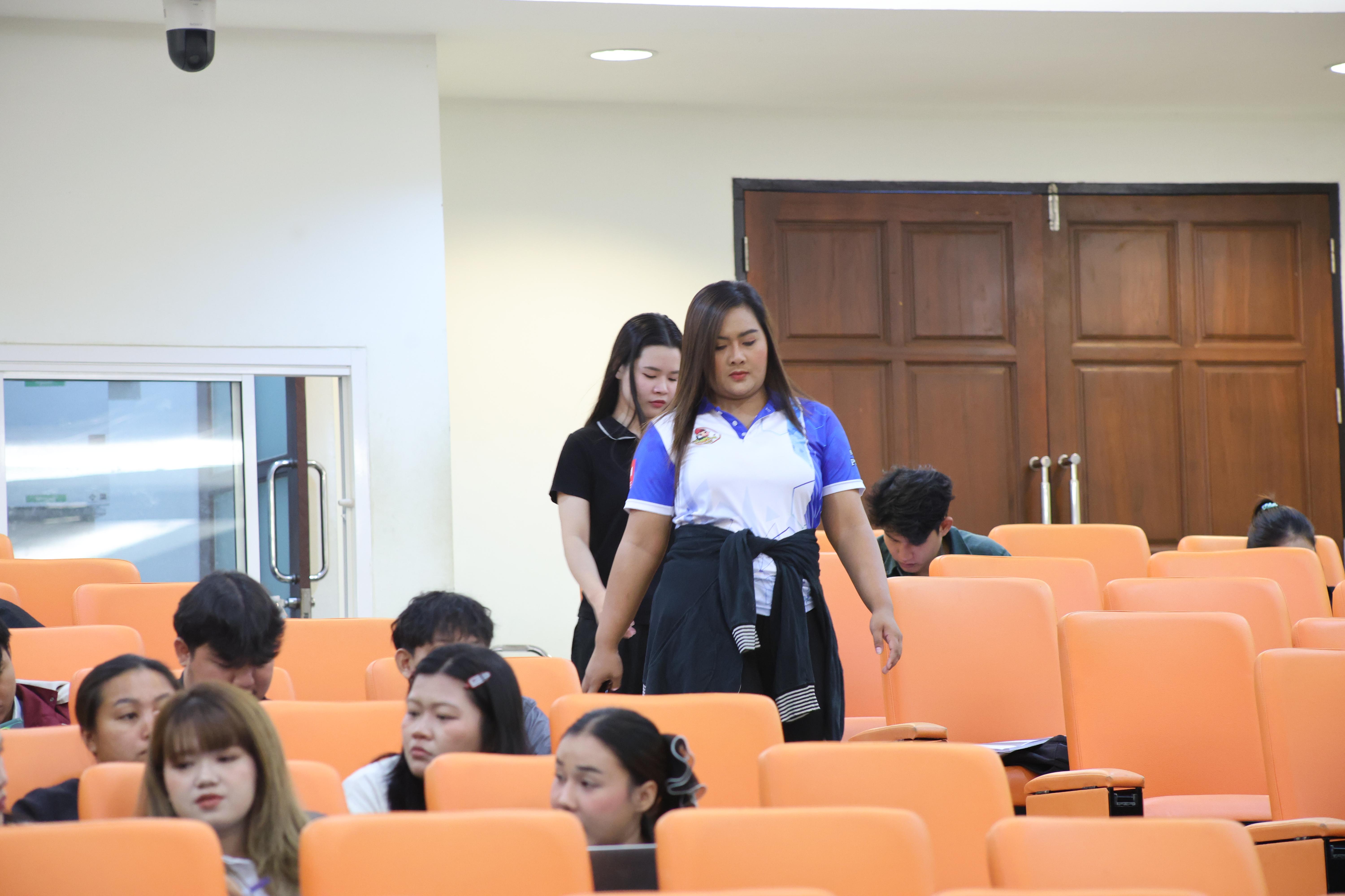 252. โครงการสัมมนาเป็นหมู่คณะพัฒนาทักษะการสอนและความเป็นครู และพัฒนาส่งเสริมด้านภาษาไทยและภาษาอังกฤษ