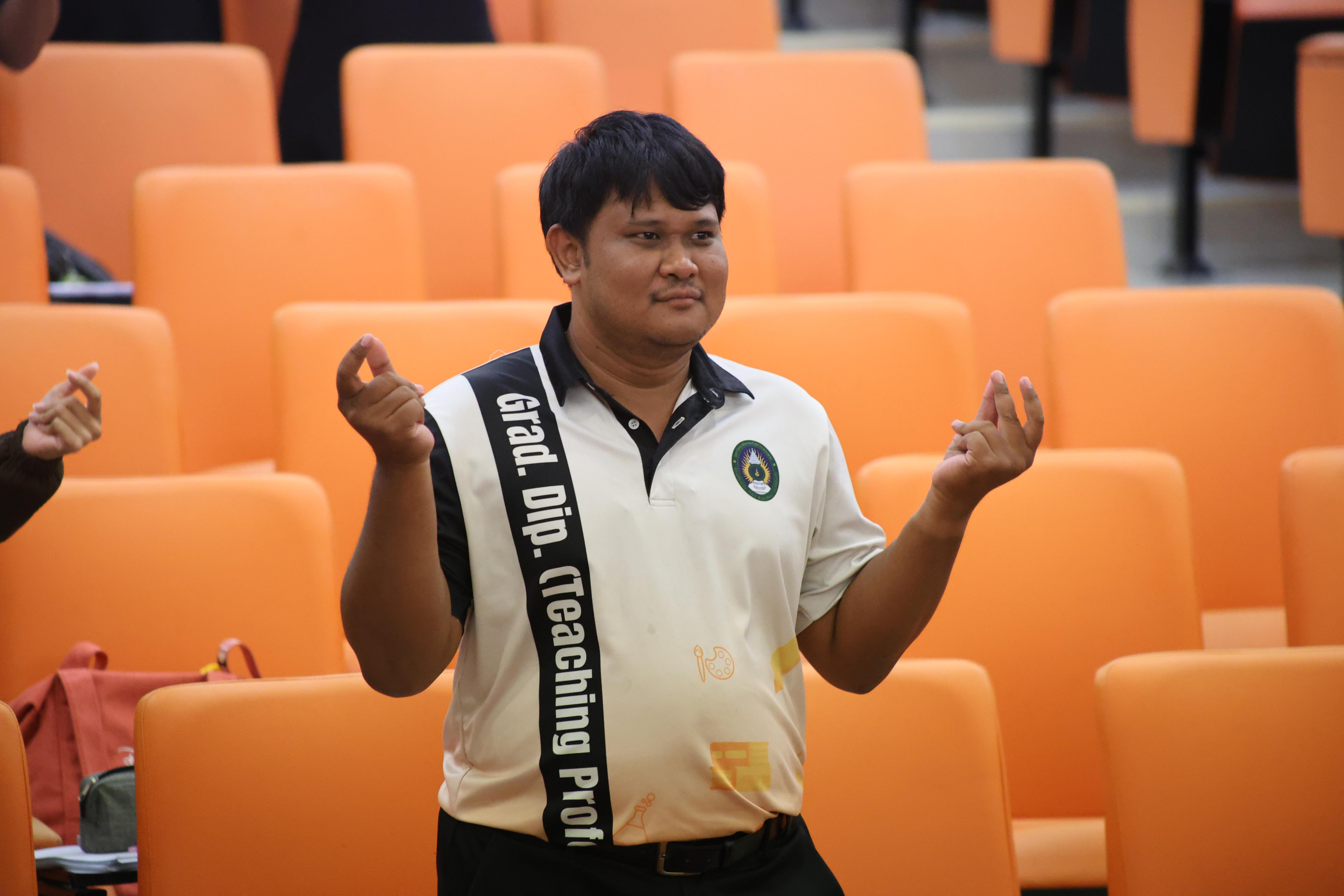 283. โครงการสัมมนาเป็นหมู่คณะพัฒนาทักษะการสอนและความเป็นครู และพัฒนาส่งเสริมด้านภาษาไทยและภาษาอังกฤษ