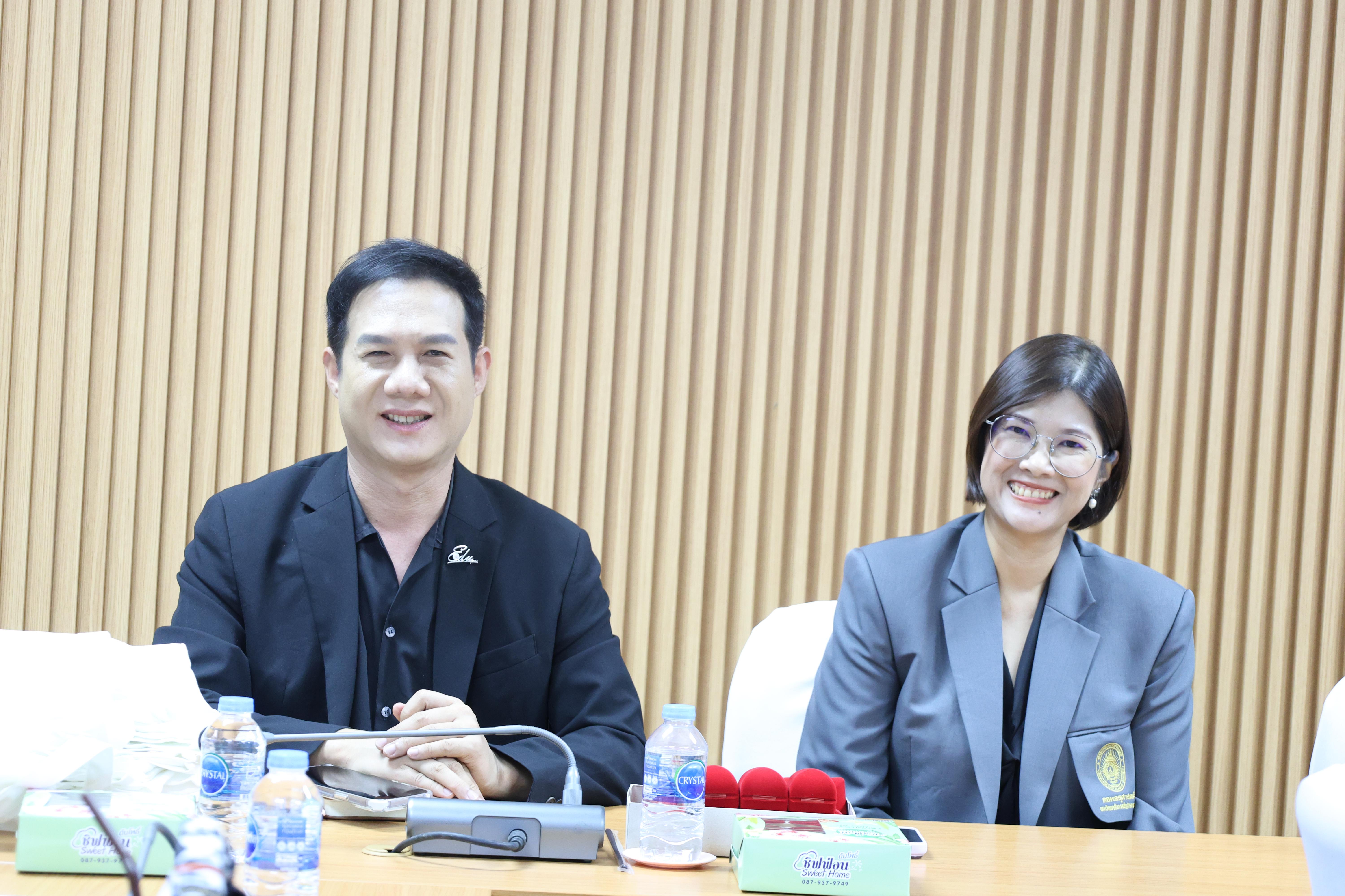 10. ต้อนรับคณะศึกษาดูงานจากมหาวิทยาลัยราชภัฏราชนครินทร์