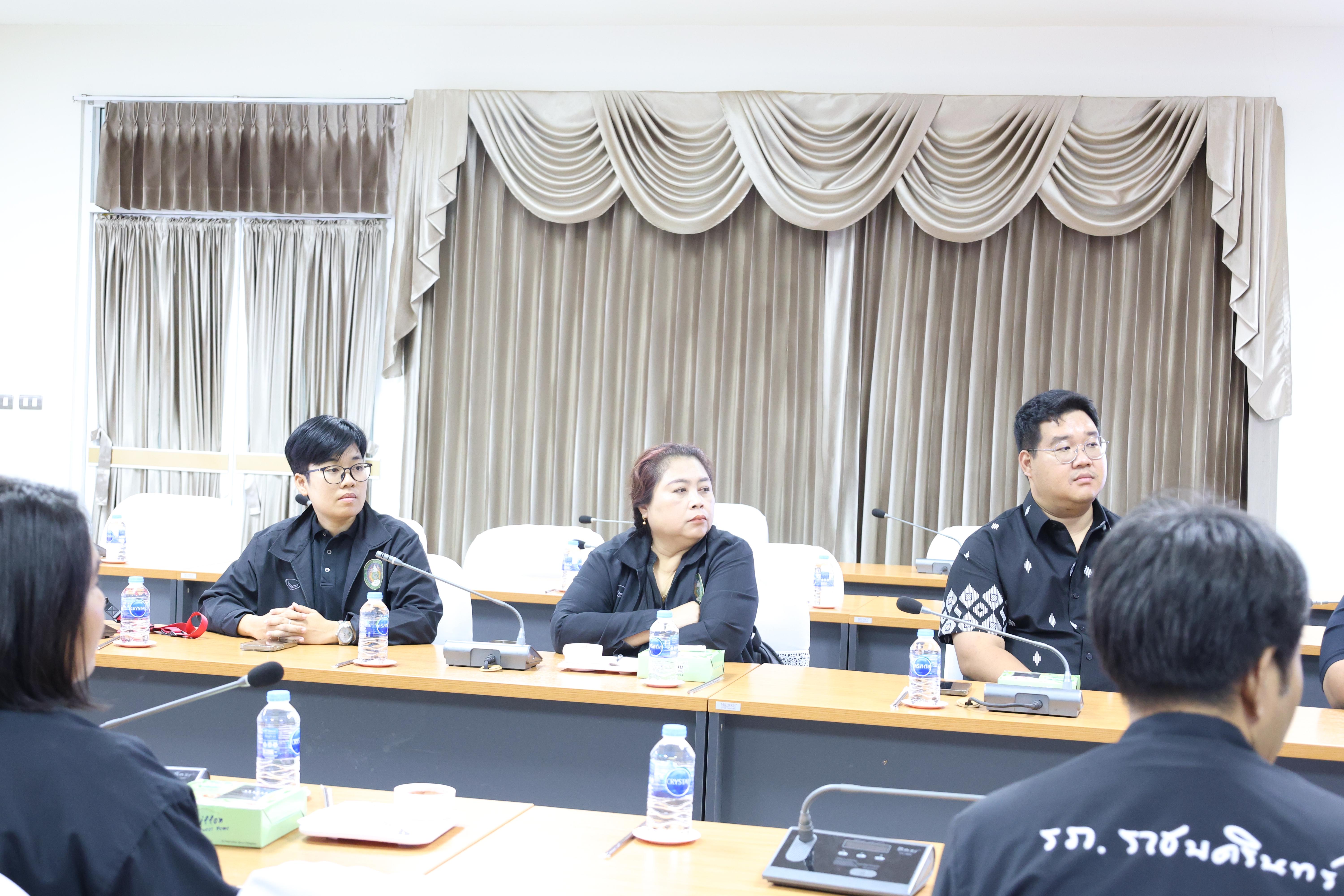 35. ต้อนรับคณะศึกษาดูงานจากมหาวิทยาลัยราชภัฏราชนครินทร์