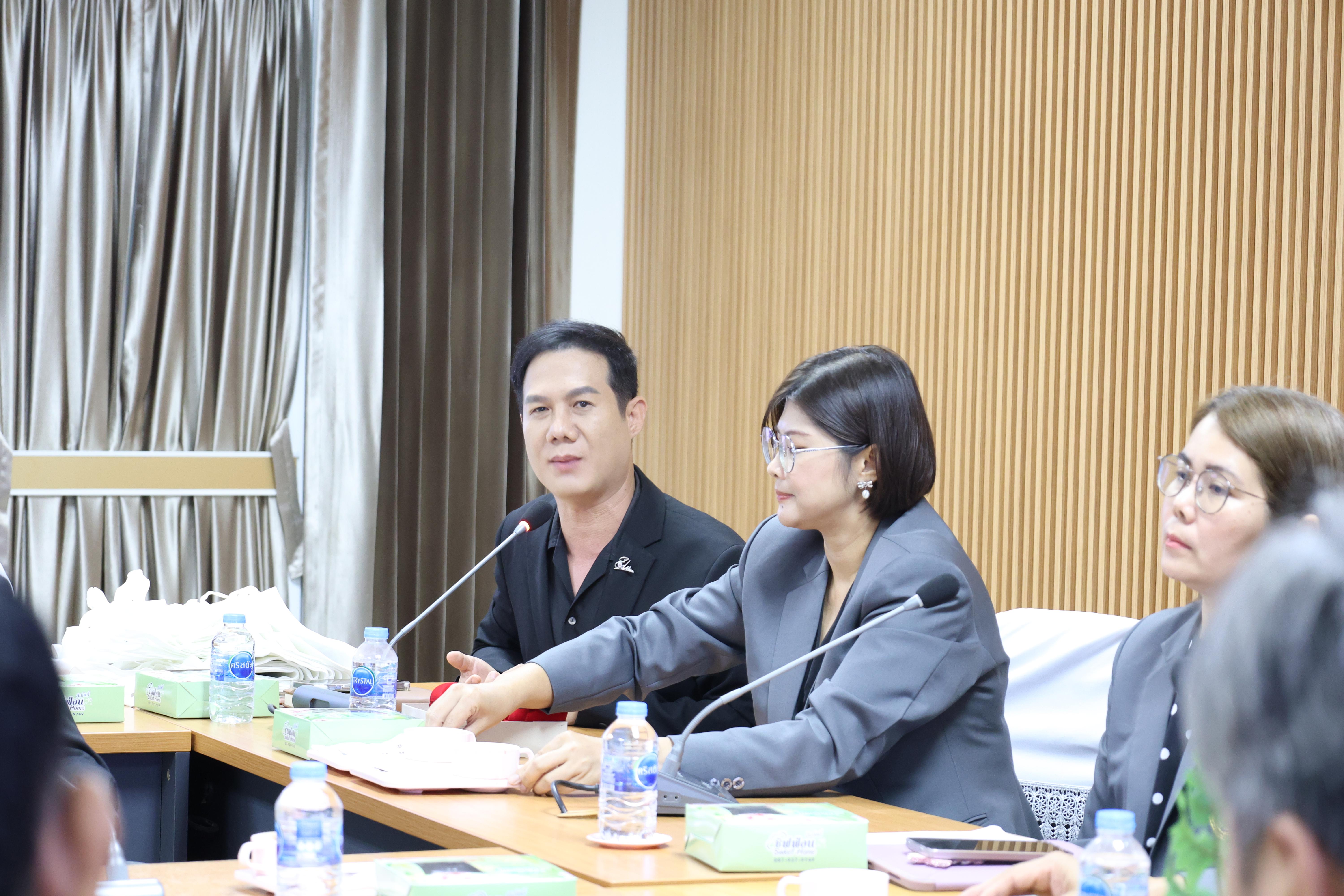 38. ต้อนรับคณะศึกษาดูงานจากมหาวิทยาลัยราชภัฏราชนครินทร์