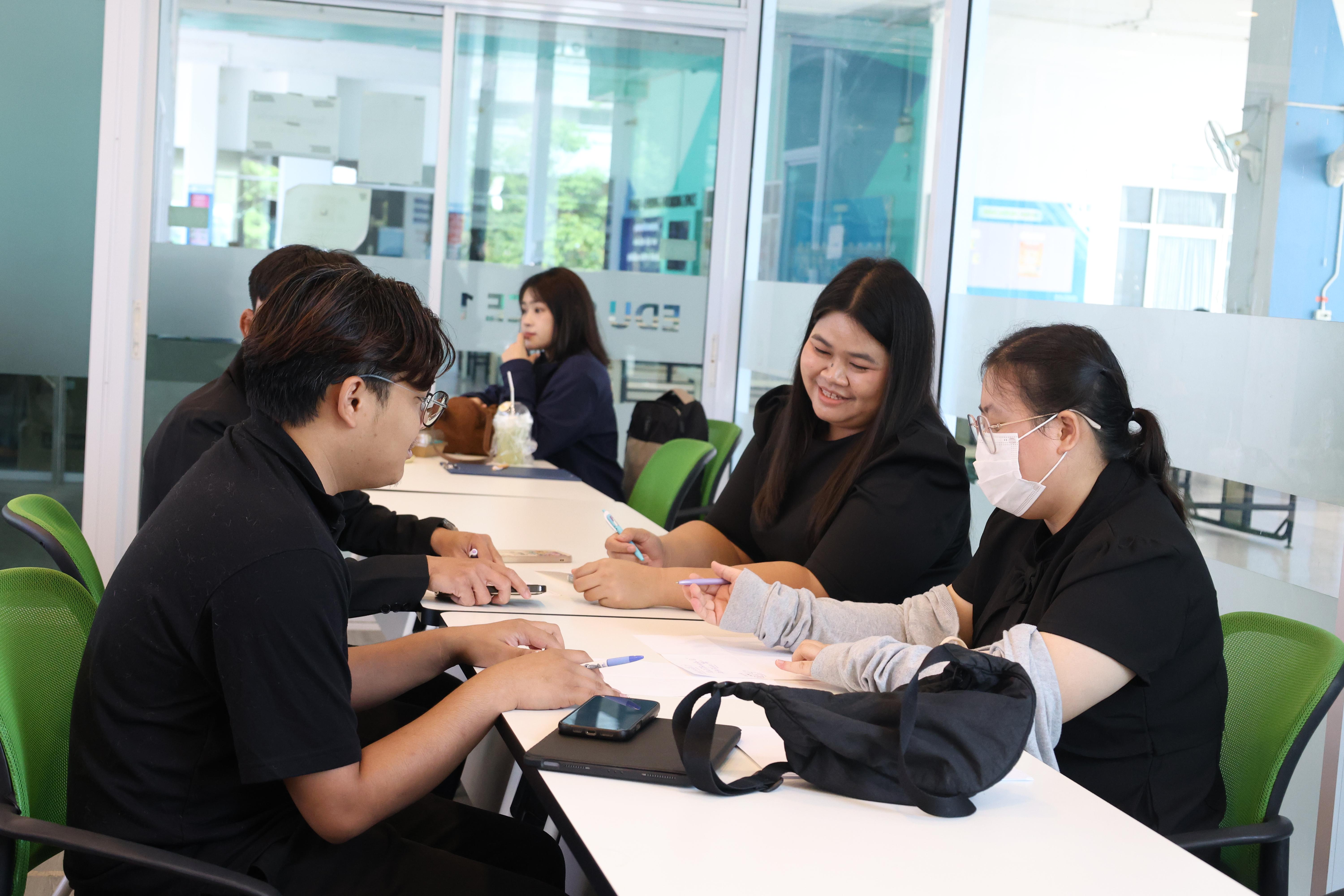17. โครงการเตรียมความพร้อมก่อนเรียนของนักศึกษา สาขาหลักสูตรและการสอน ประจำปีการศึกษา2569