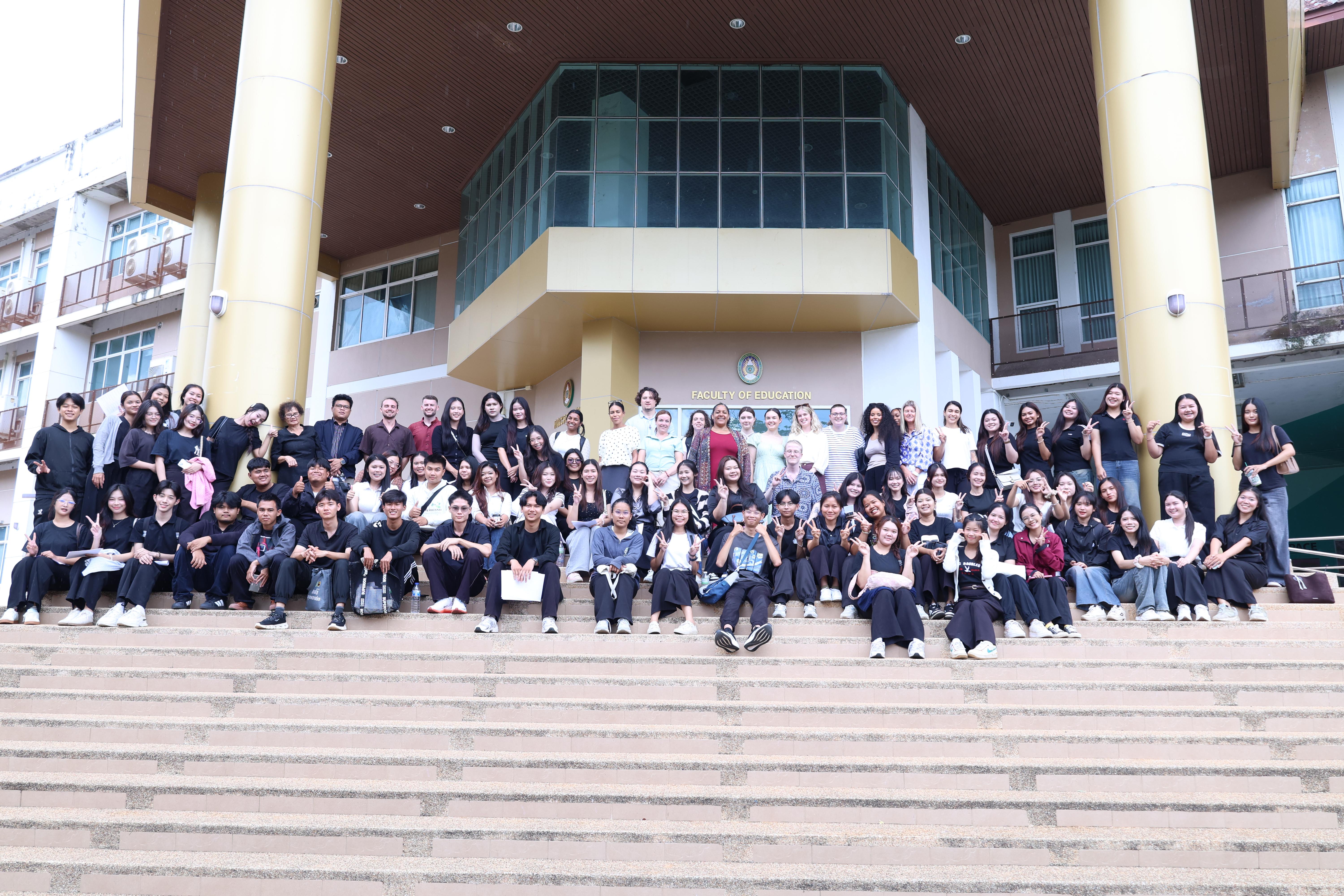 83. กิจกรรมพัฒนาภาษาอังกฤษสำหรับนักศึกษาครูโดย Gotoco