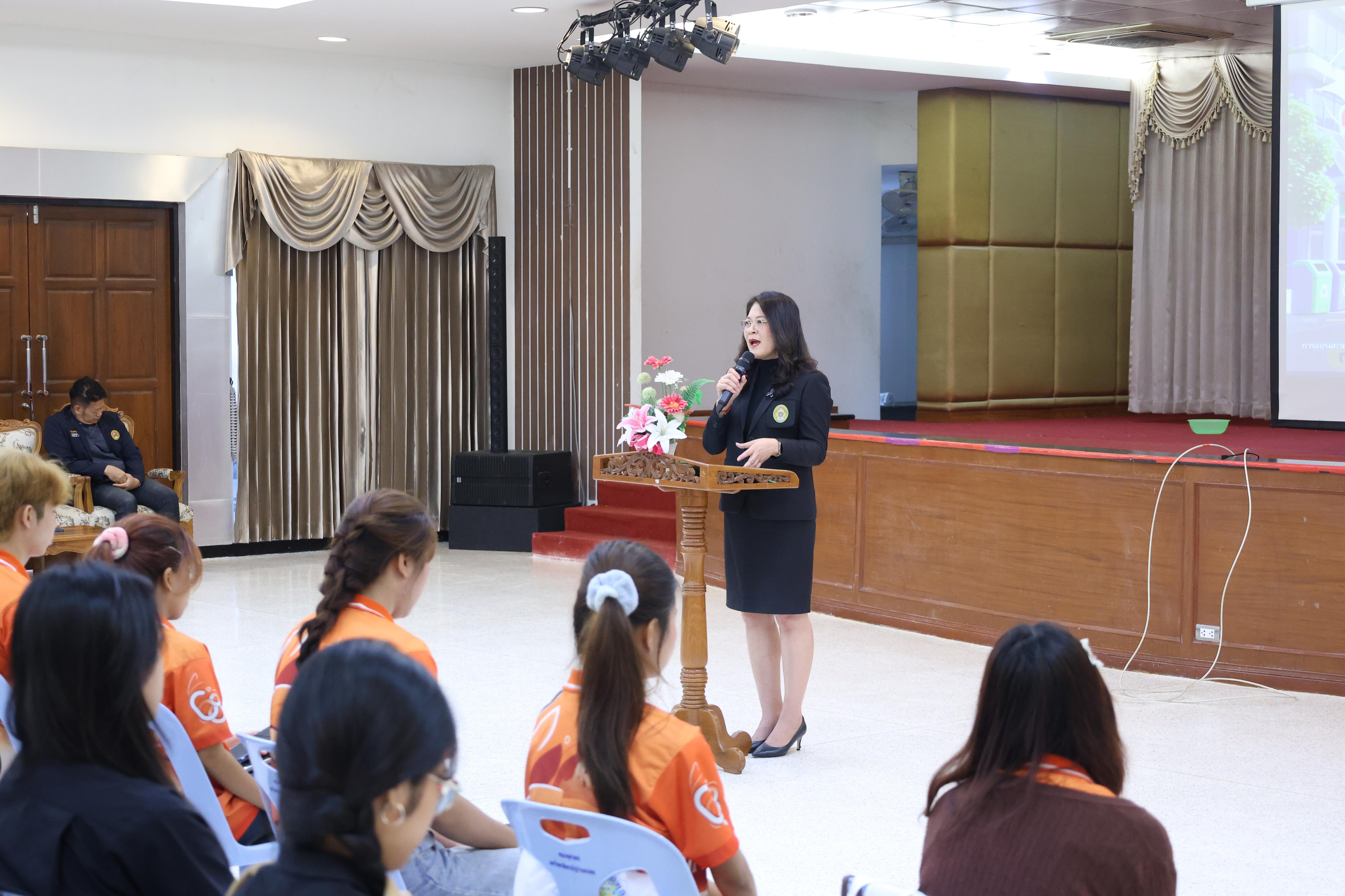 51. วันที่ 1 กรกฎาคม 2569 มหาวิทยาลัยราชภัฏกำแพงเพชรร่วมกับสำนักงานทรัพยกรธรรมชาติและสิ่งแวดล้อมกำหนดจัดการอบรมถ่ายทอดองค์ความรู้