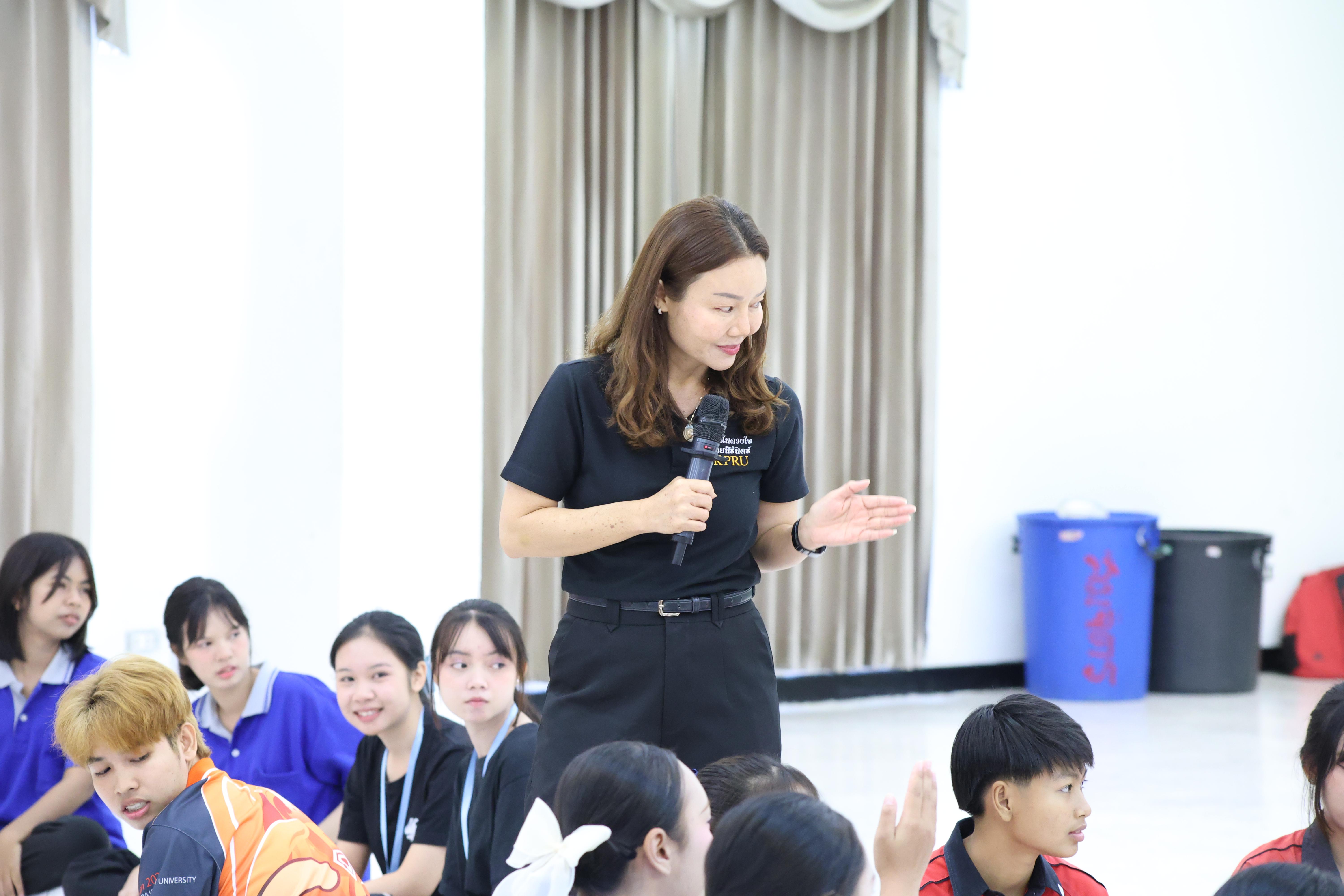 141. วันที่ 1 กรกฎาคม 2569 มหาวิทยาลัยราชภัฏกำแพงเพชรร่วมกับสำนักงานทรัพยกรธรรมชาติและสิ่งแวดล้อมกำหนดจัดการอบรมถ่ายทอดองค์ความรู้