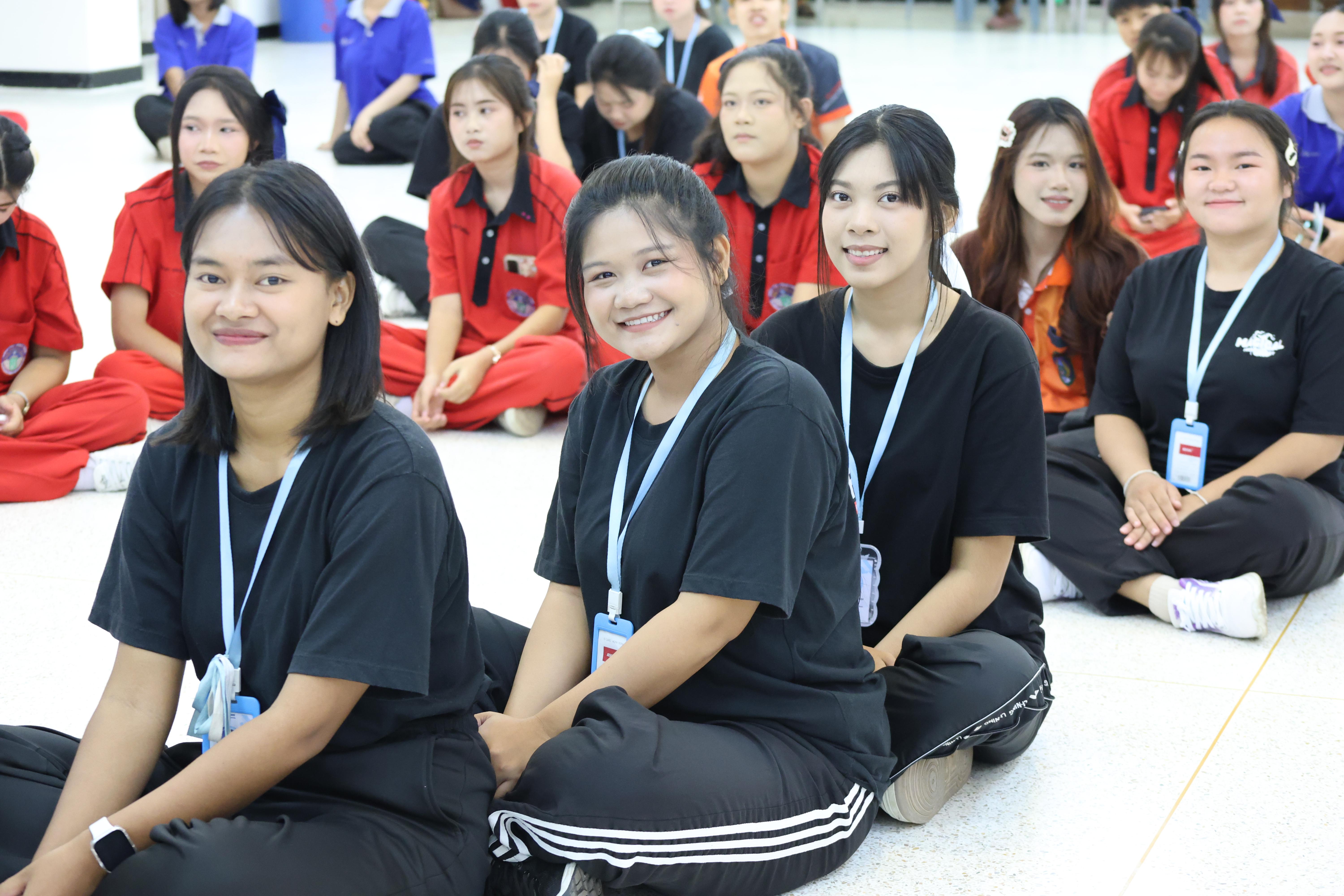 174. วันที่ 1 กรกฎาคม 2569 มหาวิทยาลัยราชภัฏกำแพงเพชรร่วมกับสำนักงานทรัพยกรธรรมชาติและสิ่งแวดล้อมกำหนดจัดการอบรมถ่ายทอดองค์ความรู้