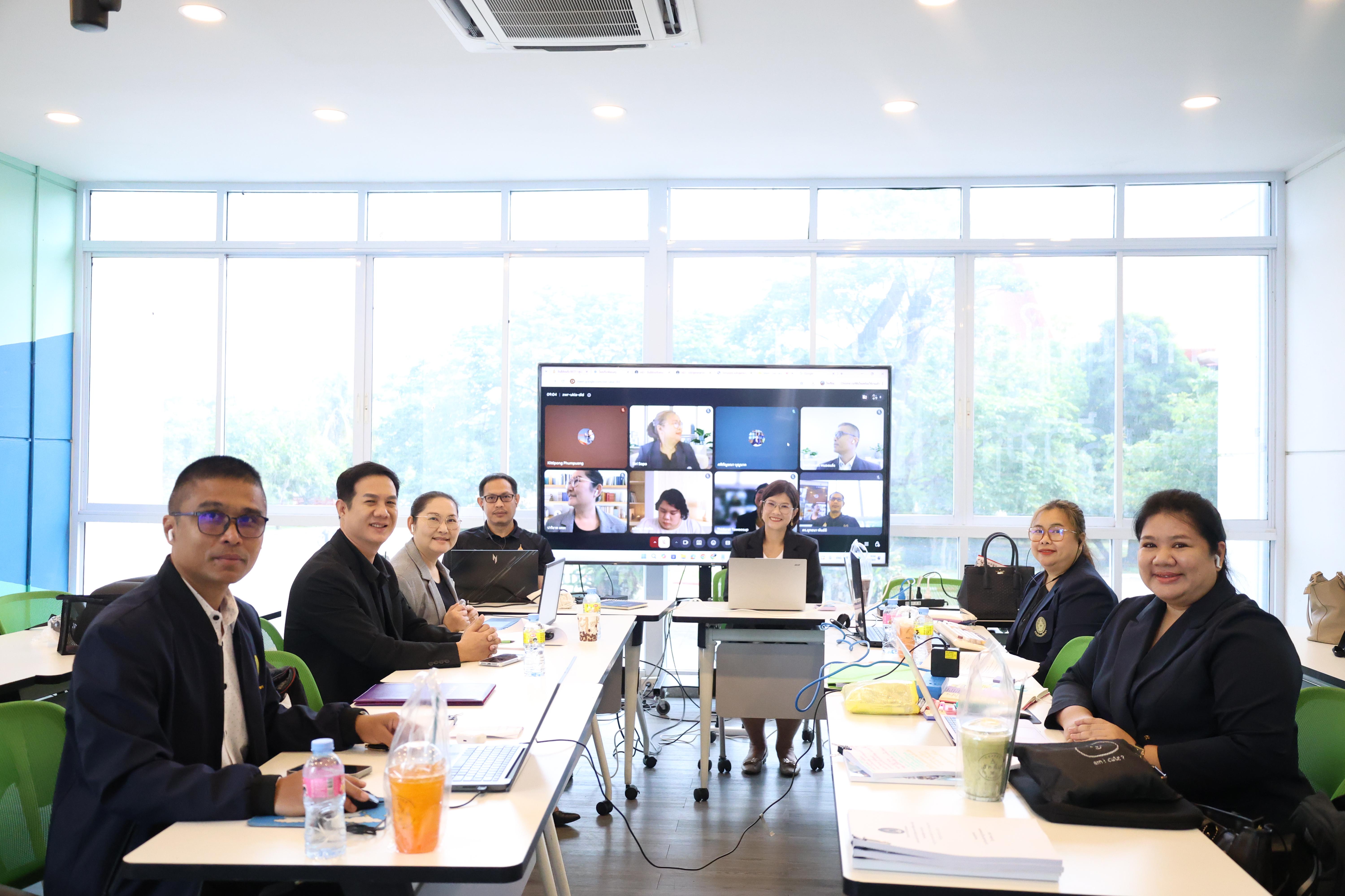1. ตรวจประเมินตนเองระดับหลักสูตร AUN-QA โปรแกรมวิชาการประถมศึกษา