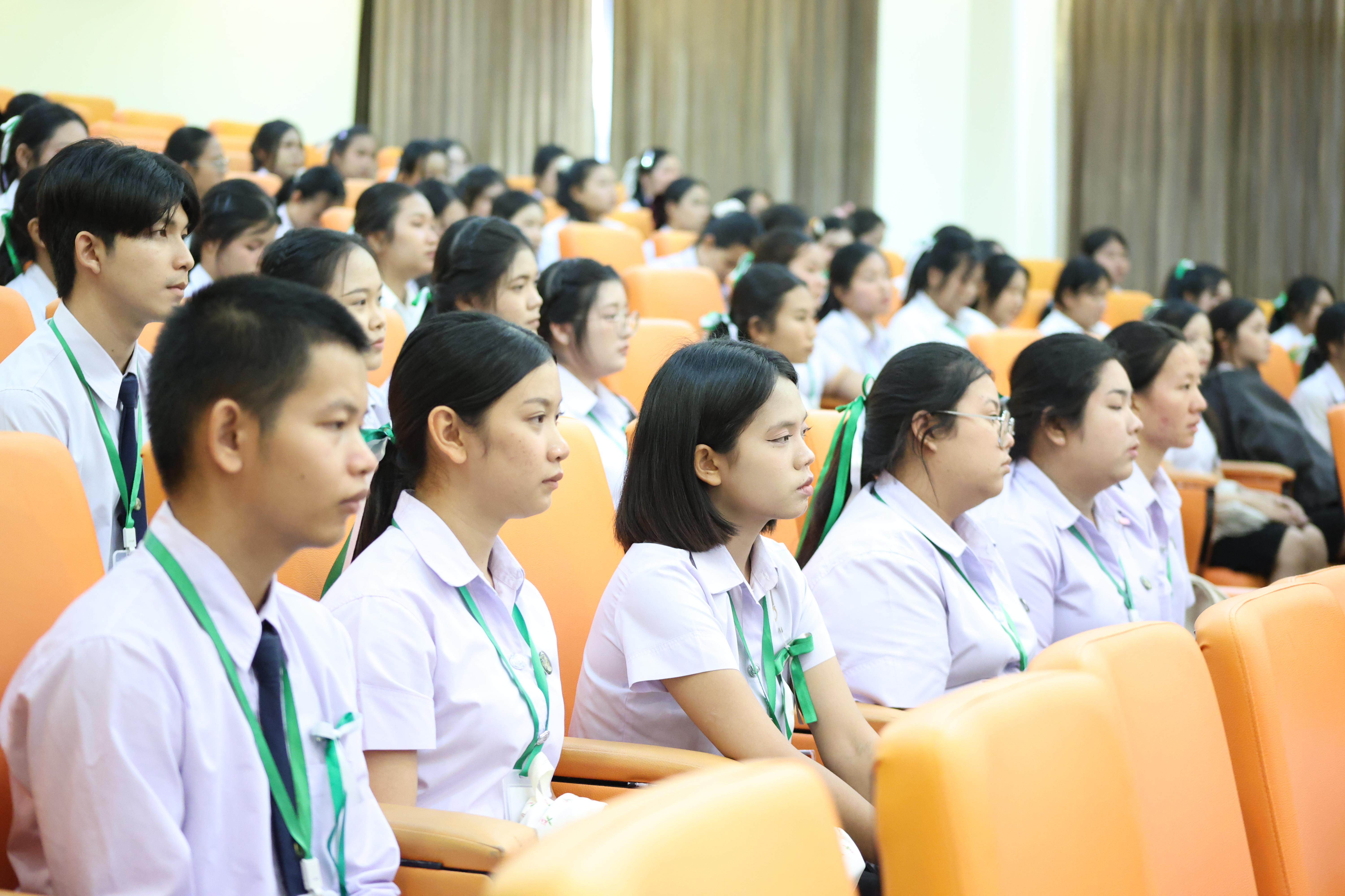 19. โครงการเตรียมความพร้อมนักศึกษาใหม่โปรแกรมวิชาภาษาไทย ประจำปีการศึกษา2569