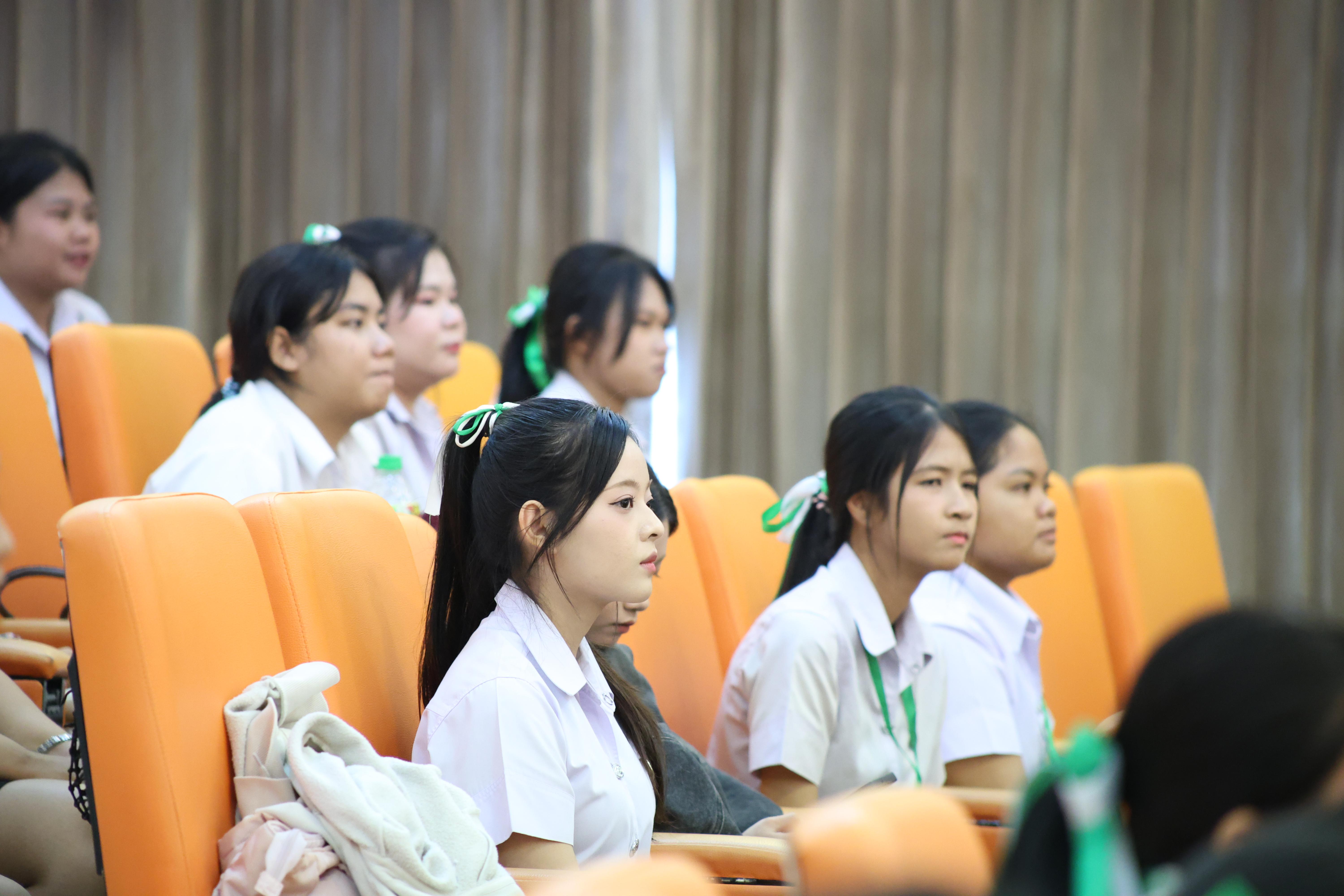 22. โครงการเตรียมความพร้อมนักศึกษาใหม่โปรแกรมวิชาภาษาไทย ประจำปีการศึกษา2569