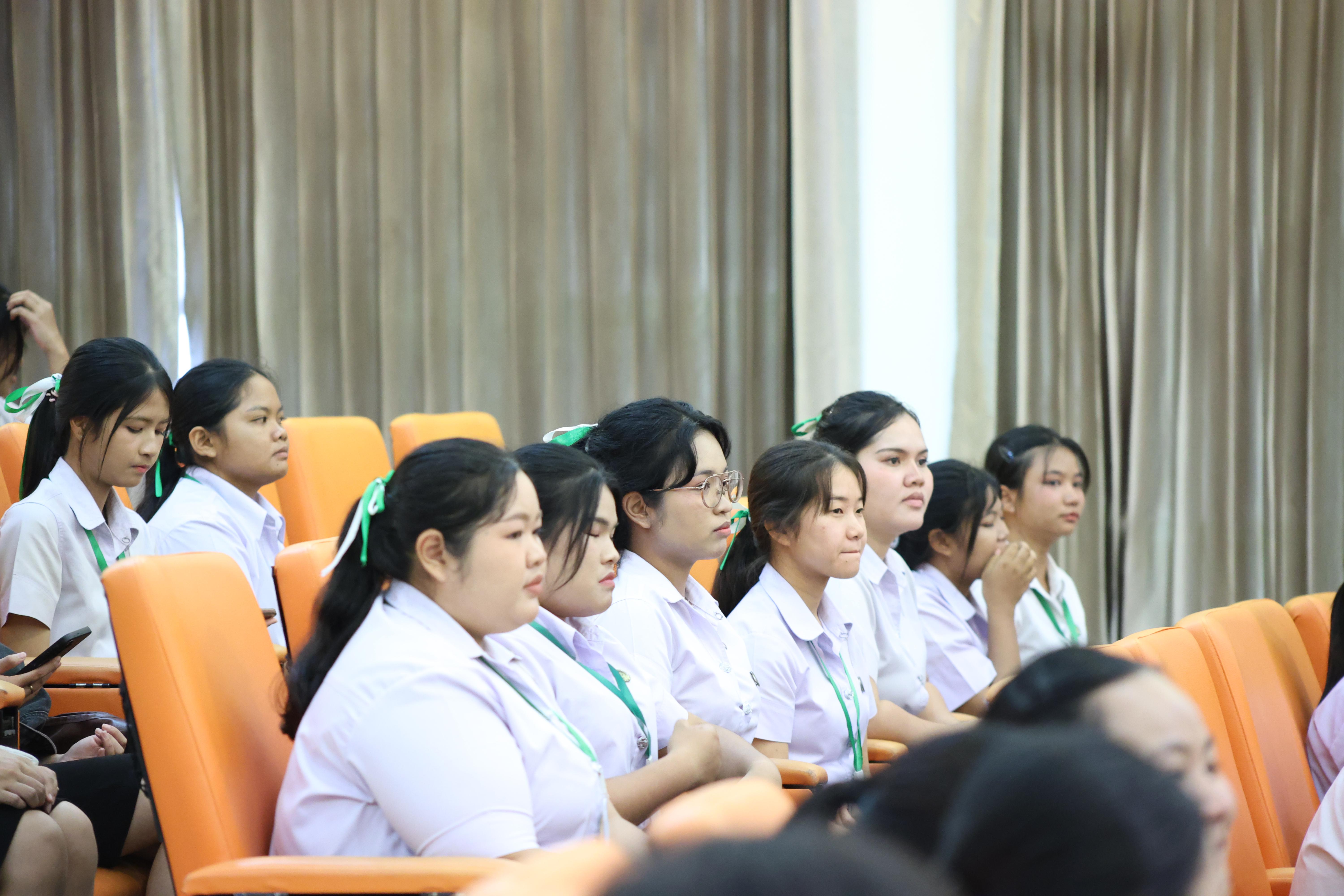 23. โครงการเตรียมความพร้อมนักศึกษาใหม่โปรแกรมวิชาภาษาไทย ประจำปีการศึกษา2569