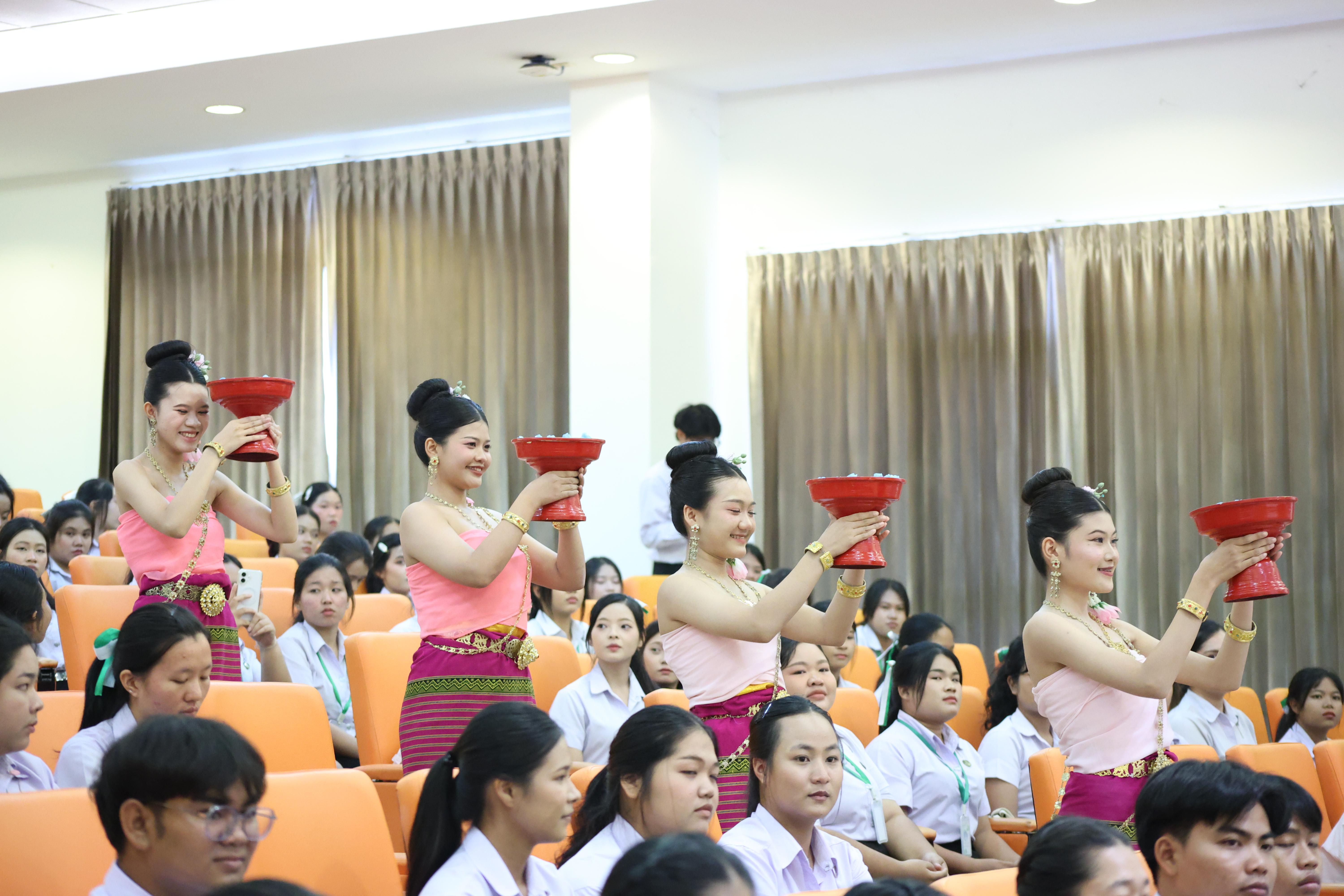 26. โครงการเตรียมความพร้อมนักศึกษาใหม่โปรแกรมวิชาภาษาไทย ประจำปีการศึกษา2569