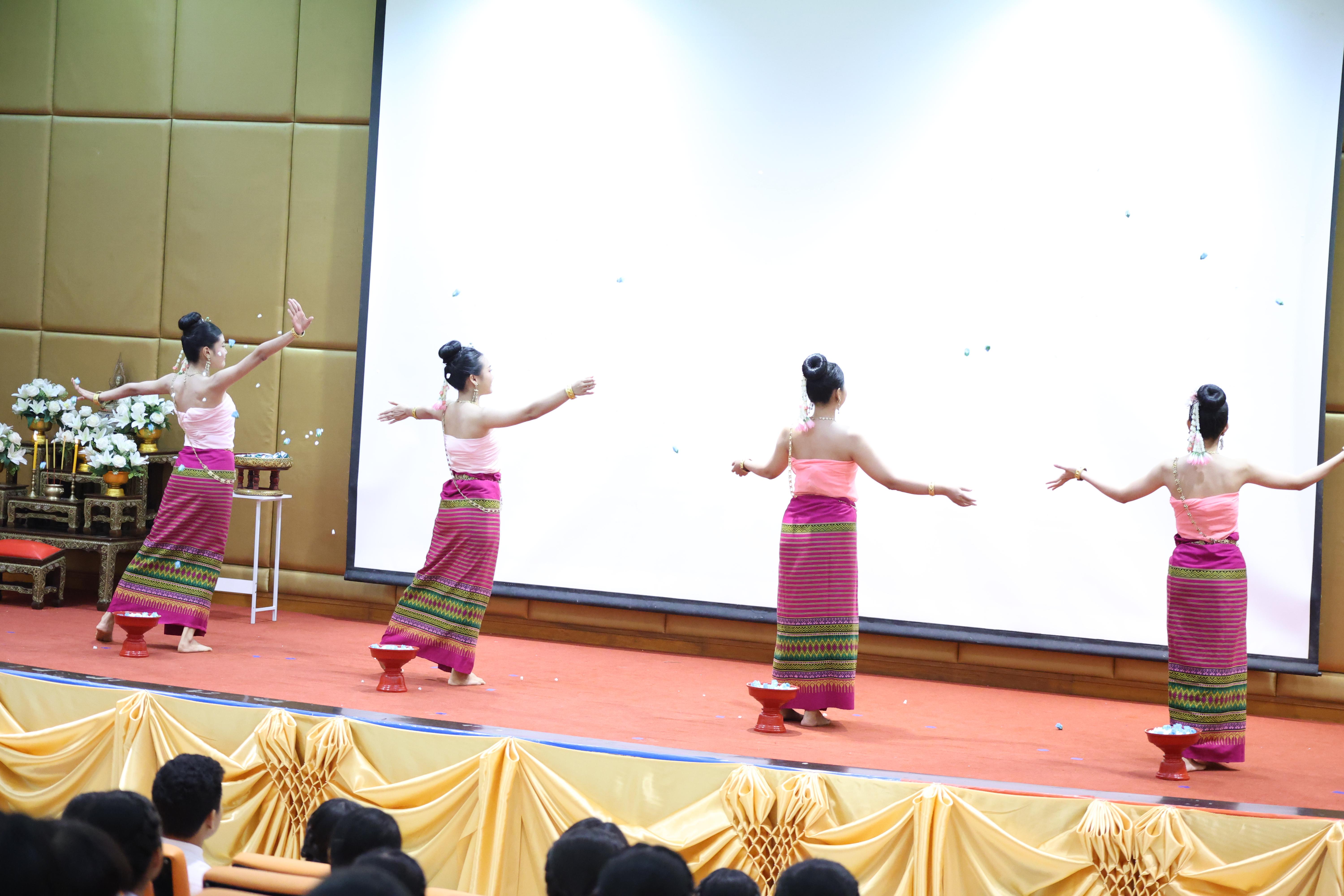 34. โครงการเตรียมความพร้อมนักศึกษาใหม่โปรแกรมวิชาภาษาไทย ประจำปีการศึกษา2569
