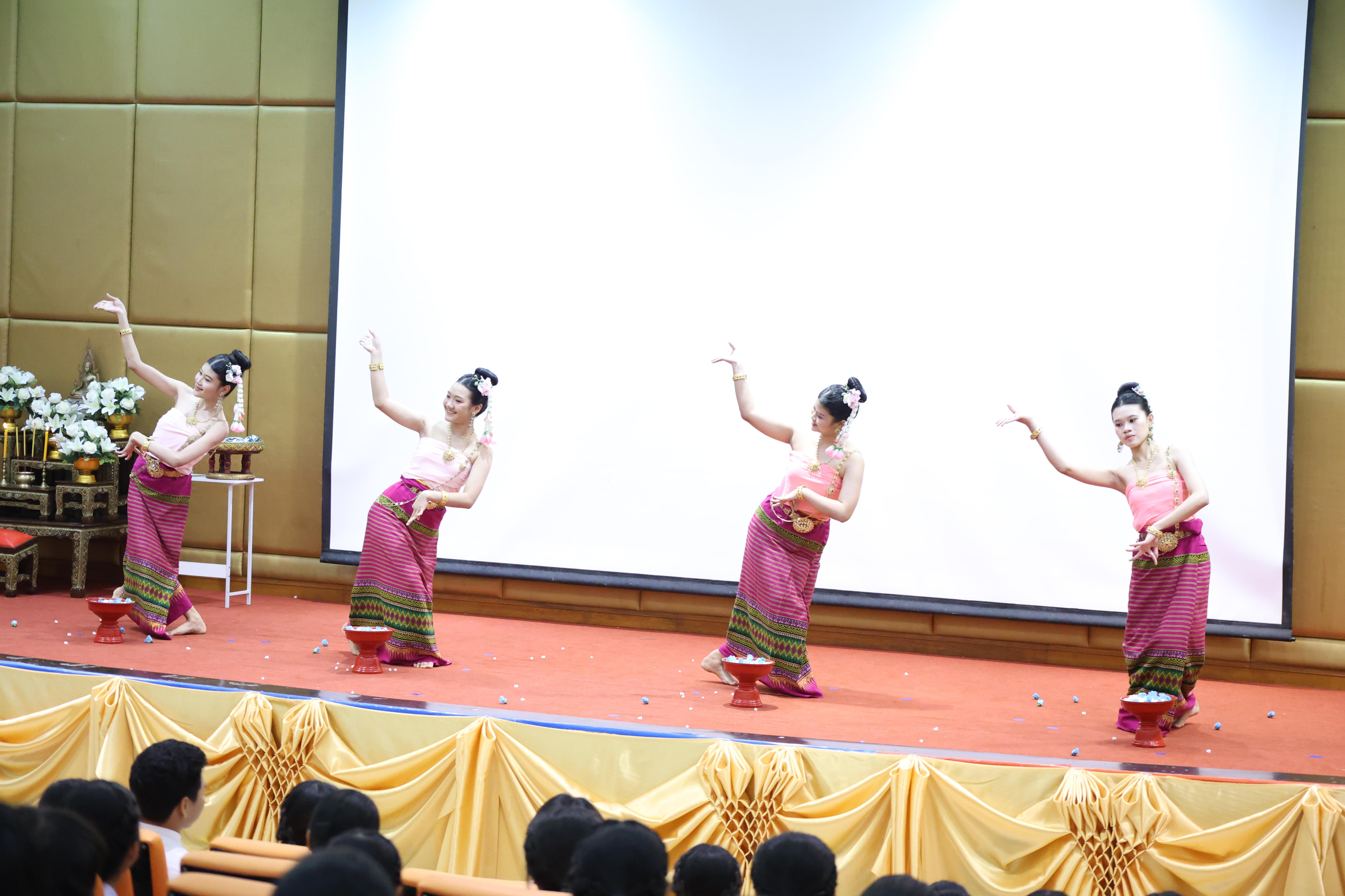 35. โครงการเตรียมความพร้อมนักศึกษาใหม่โปรแกรมวิชาภาษาไทย ประจำปีการศึกษา2569
