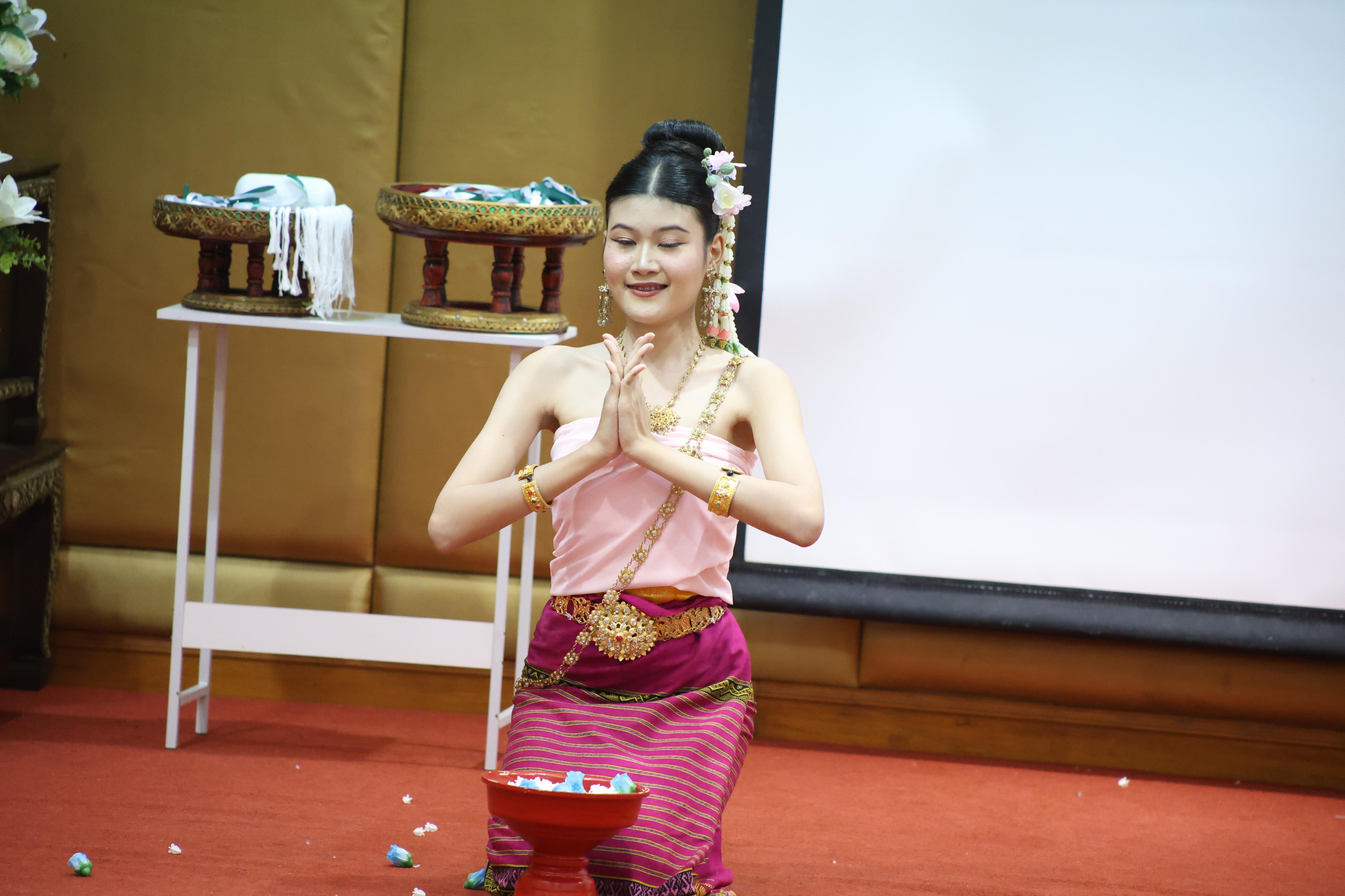 49. โครงการเตรียมความพร้อมนักศึกษาใหม่โปรแกรมวิชาภาษาไทย ประจำปีการศึกษา2569
