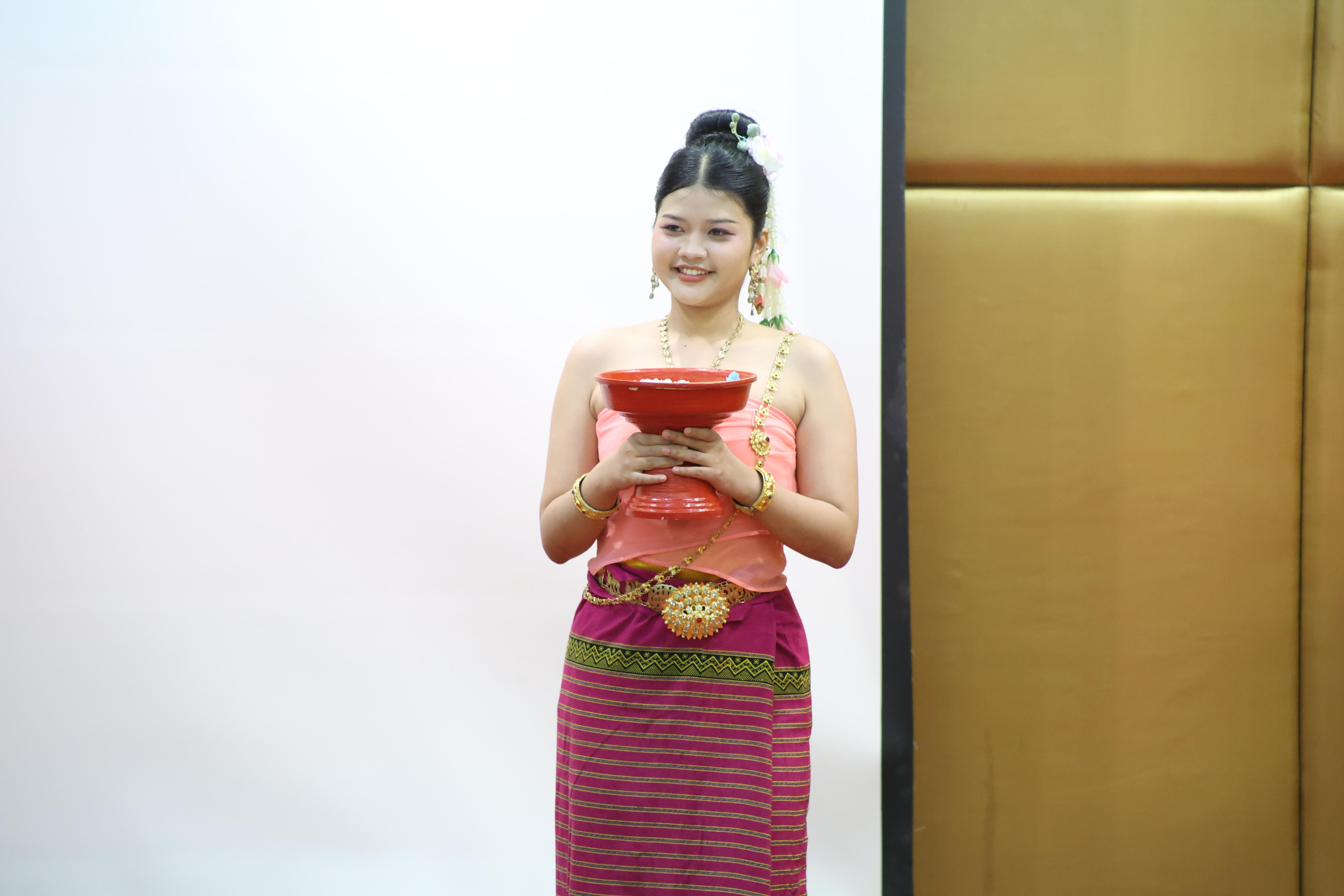 63. โครงการเตรียมความพร้อมนักศึกษาใหม่โปรแกรมวิชาภาษาไทย ประจำปีการศึกษา2569