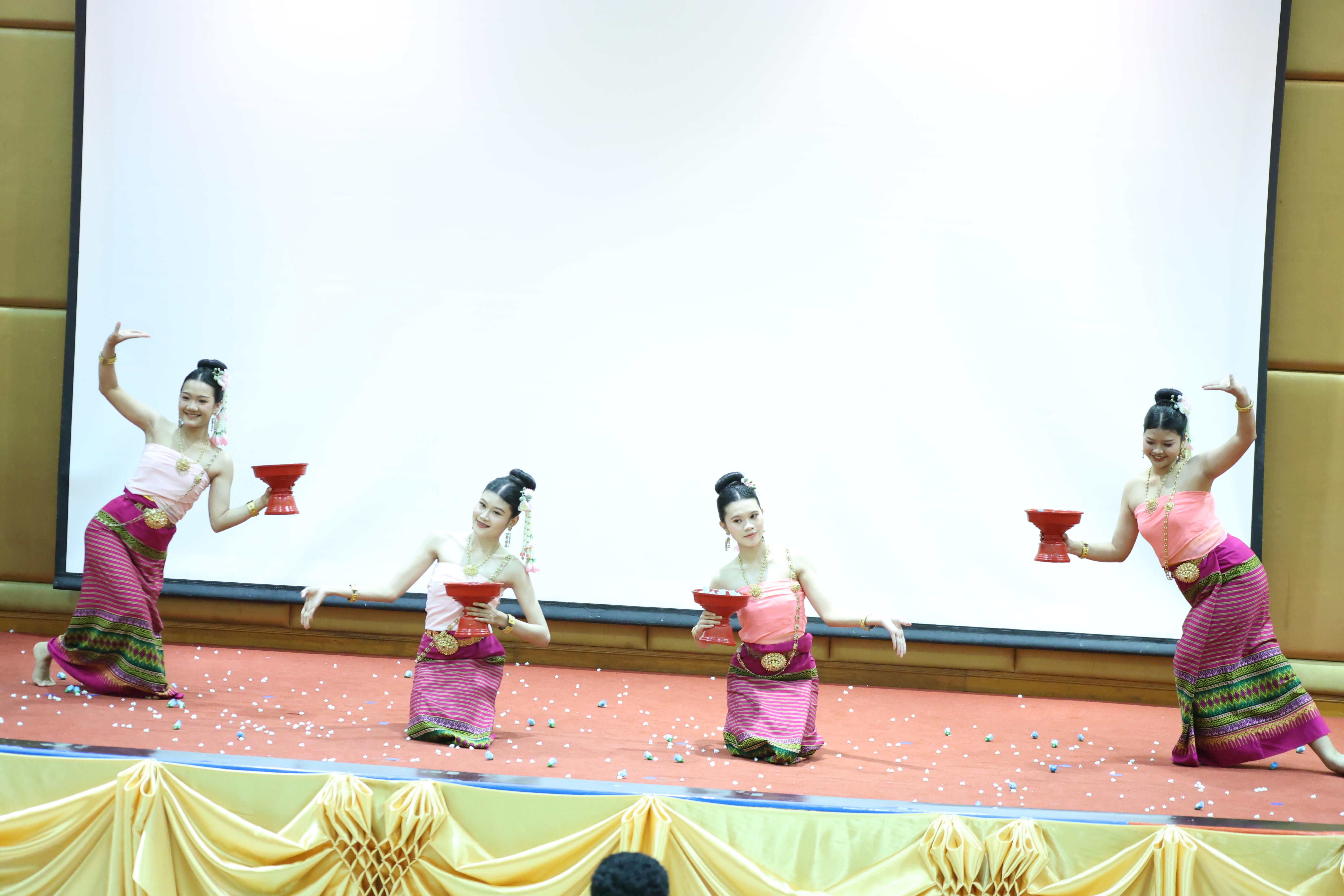 65. โครงการเตรียมความพร้อมนักศึกษาใหม่โปรแกรมวิชาภาษาไทย ประจำปีการศึกษา2569