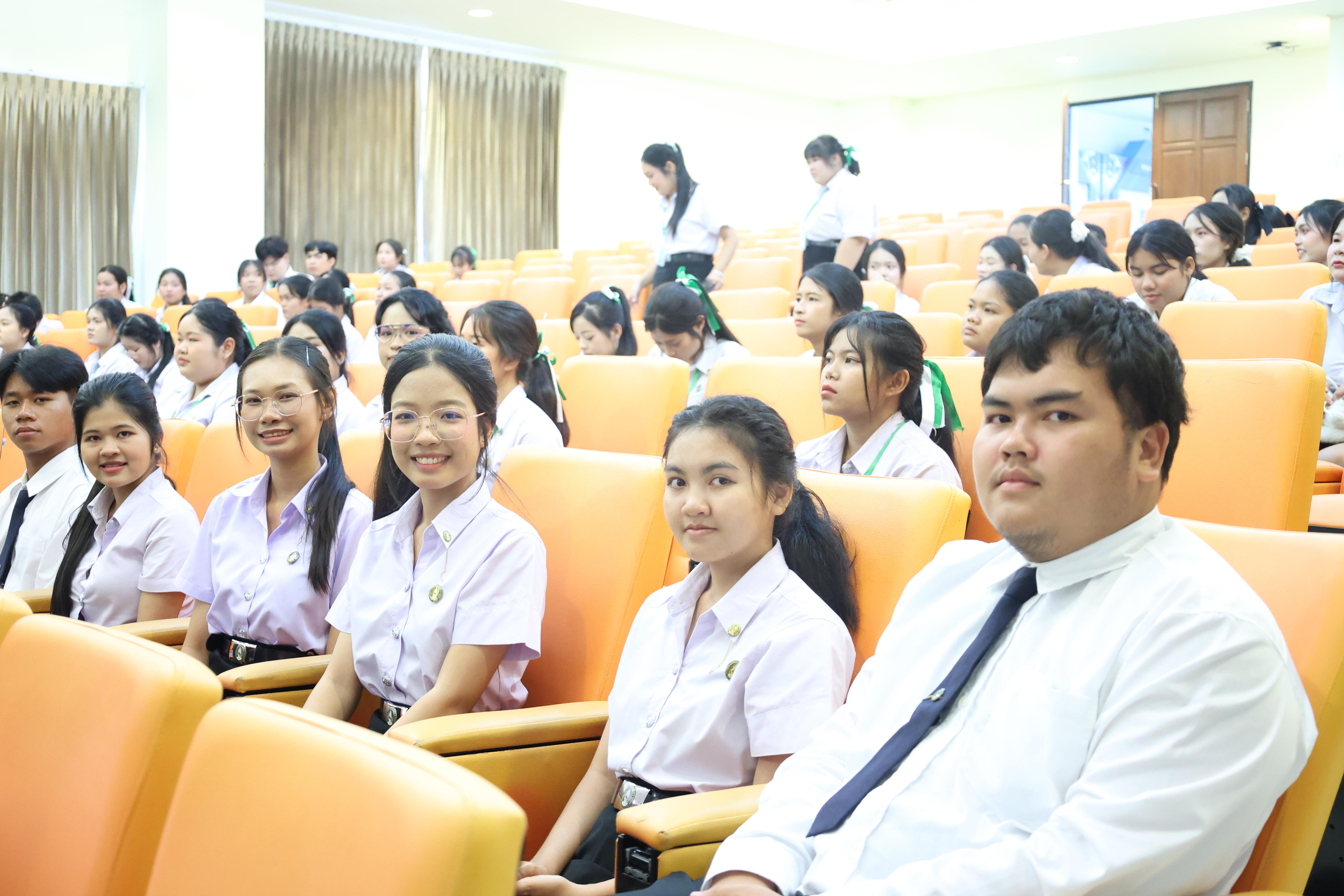 74. โครงการเตรียมความพร้อมนักศึกษาใหม่โปรแกรมวิชาภาษาไทย ประจำปีการศึกษา2569