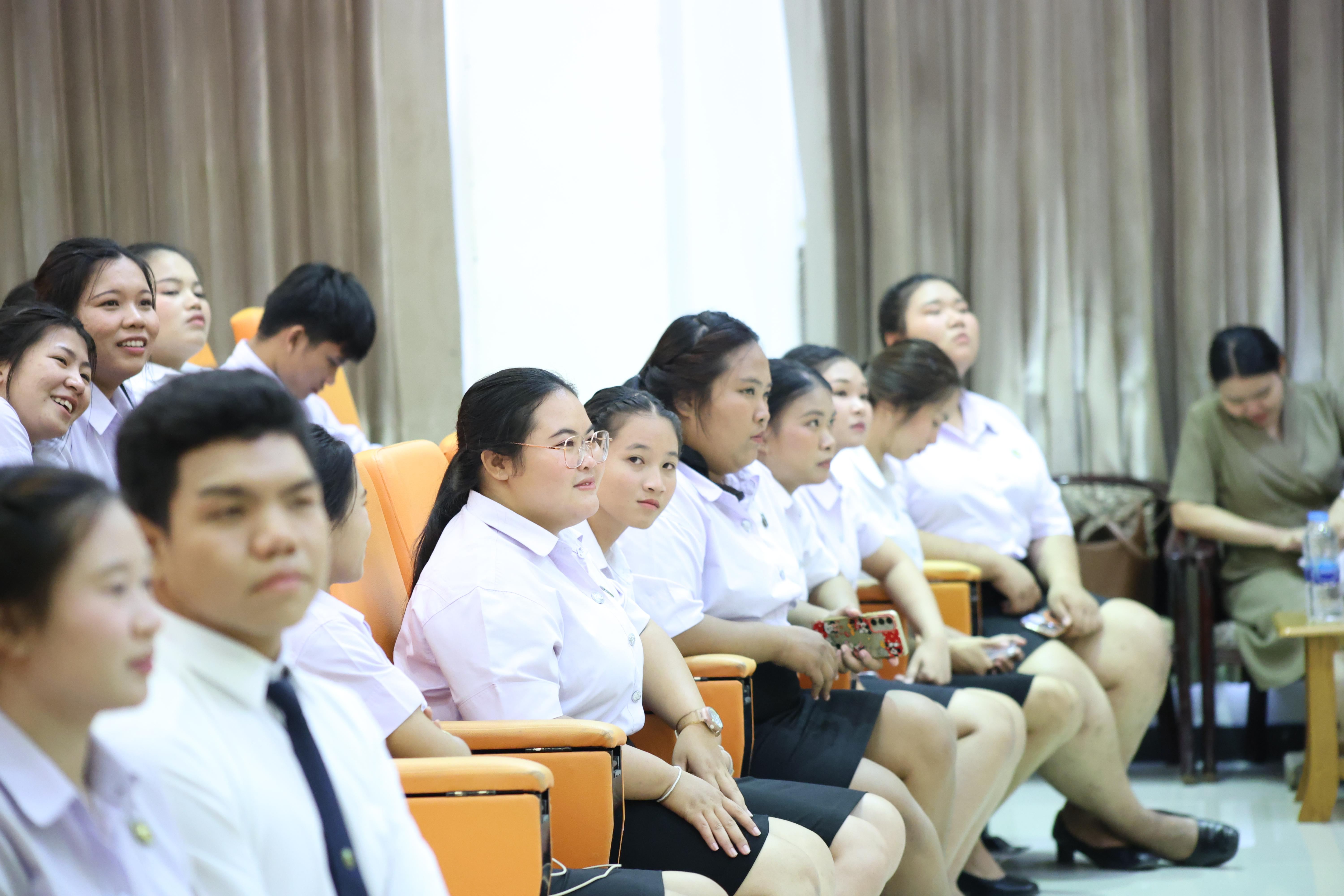 78. โครงการเตรียมความพร้อมนักศึกษาใหม่โปรแกรมวิชาภาษาไทย ประจำปีการศึกษา2569