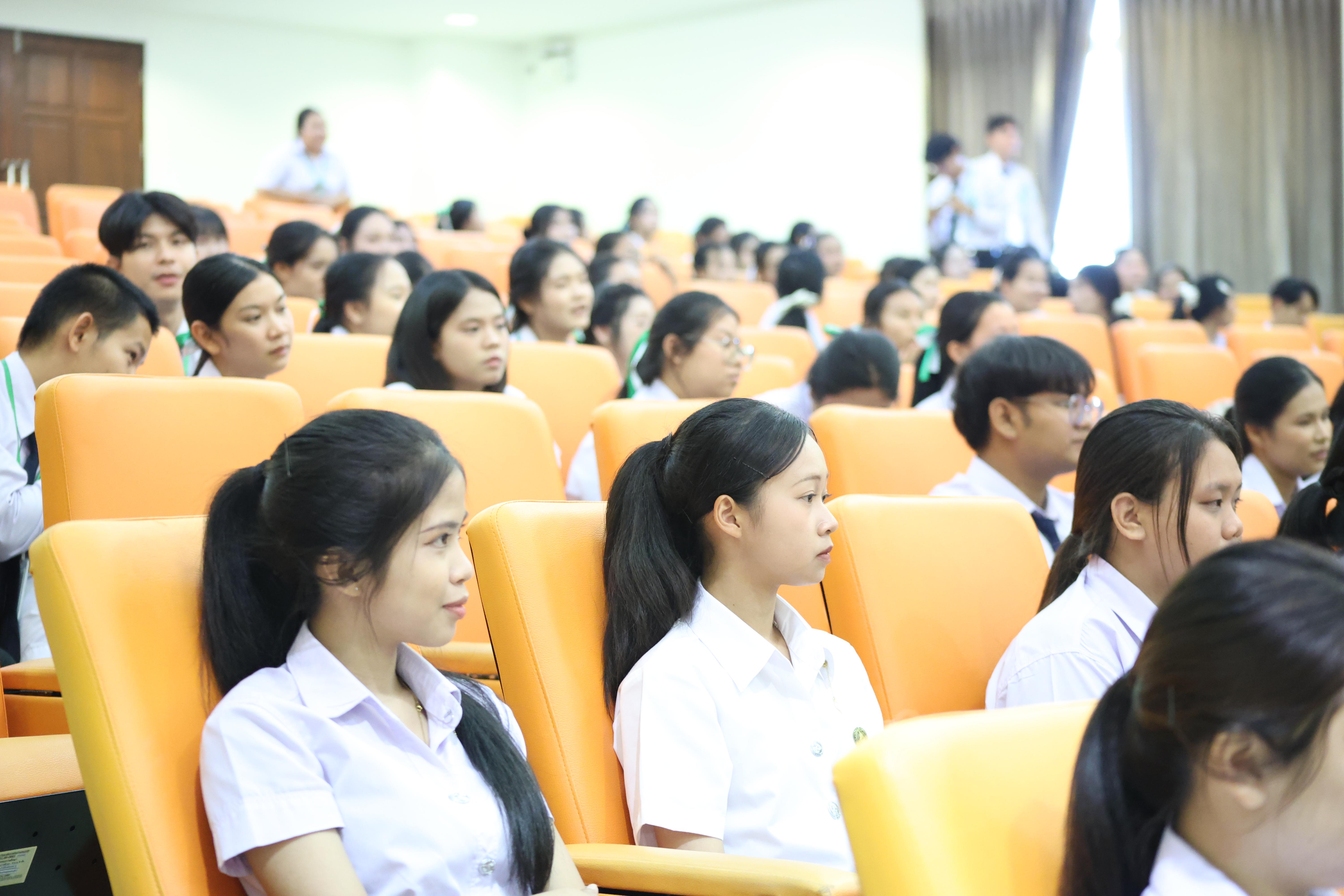 81. โครงการเตรียมความพร้อมนักศึกษาใหม่โปรแกรมวิชาภาษาไทย ประจำปีการศึกษา2569