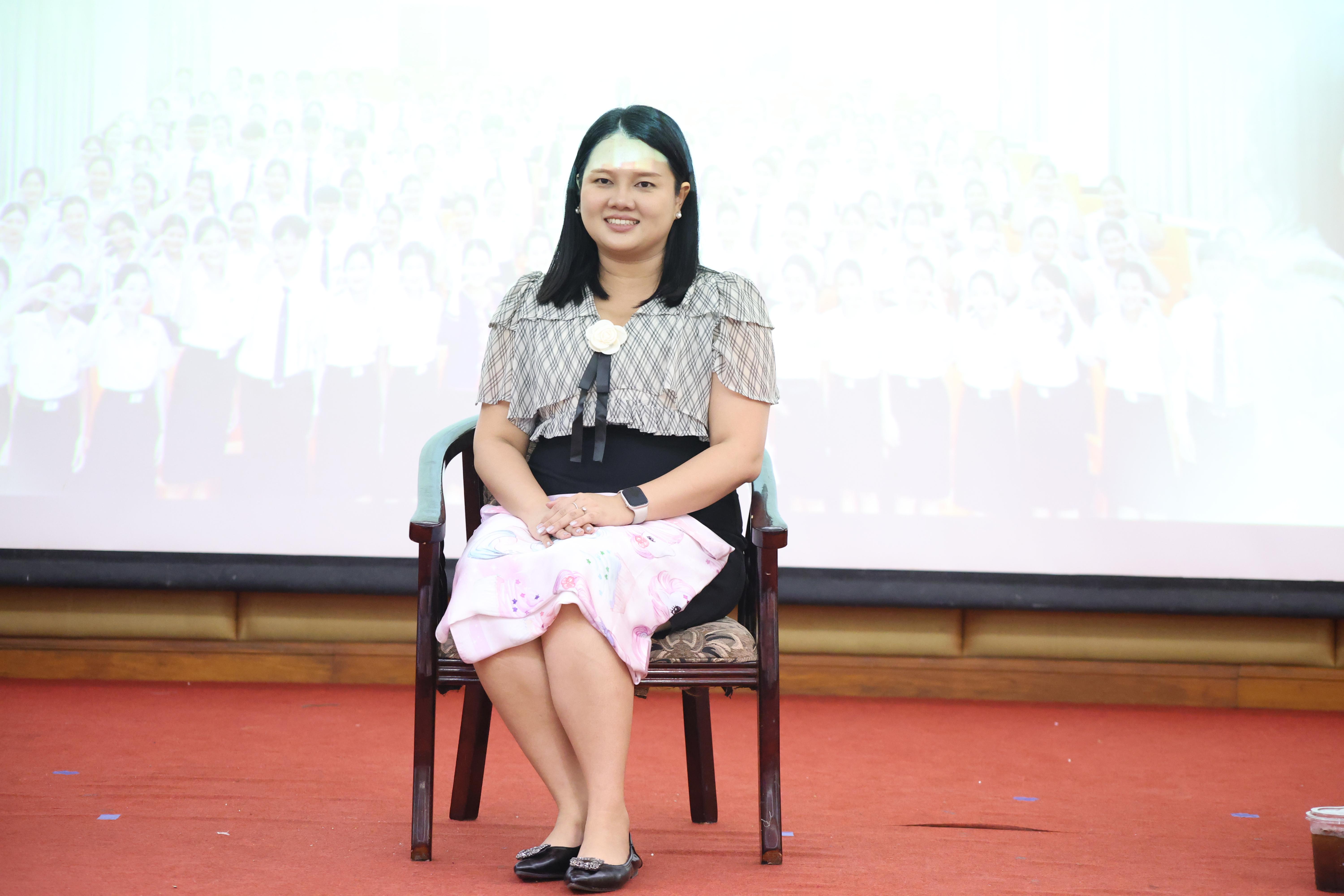 87. โครงการเตรียมความพร้อมนักศึกษาใหม่โปรแกรมวิชาภาษาไทย ประจำปีการศึกษา2569