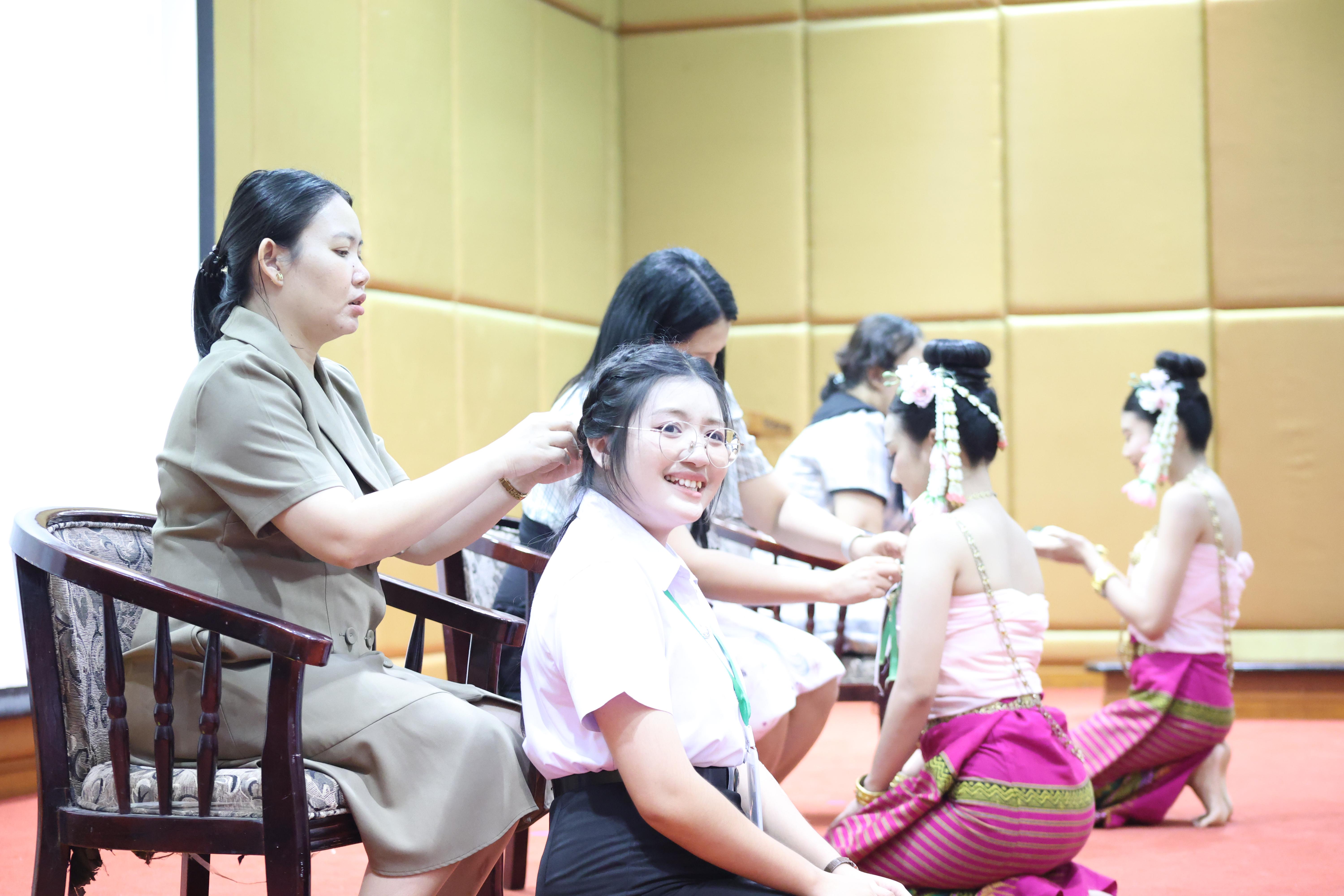 114. โครงการเตรียมความพร้อมนักศึกษาใหม่โปรแกรมวิชาภาษาไทย ประจำปีการศึกษา2569