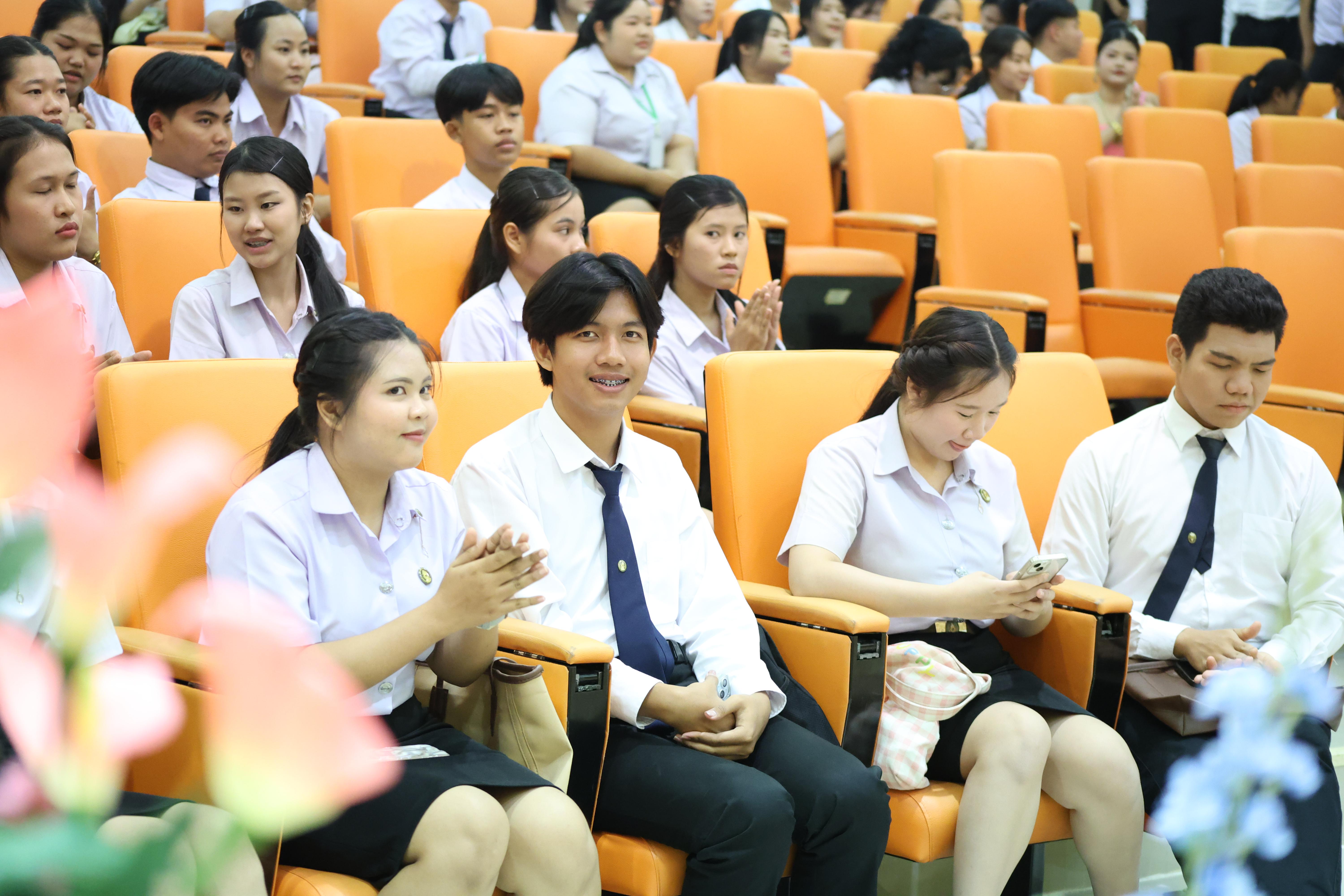 128. โครงการเตรียมความพร้อมนักศึกษาใหม่โปรแกรมวิชาภาษาไทย ประจำปีการศึกษา2569