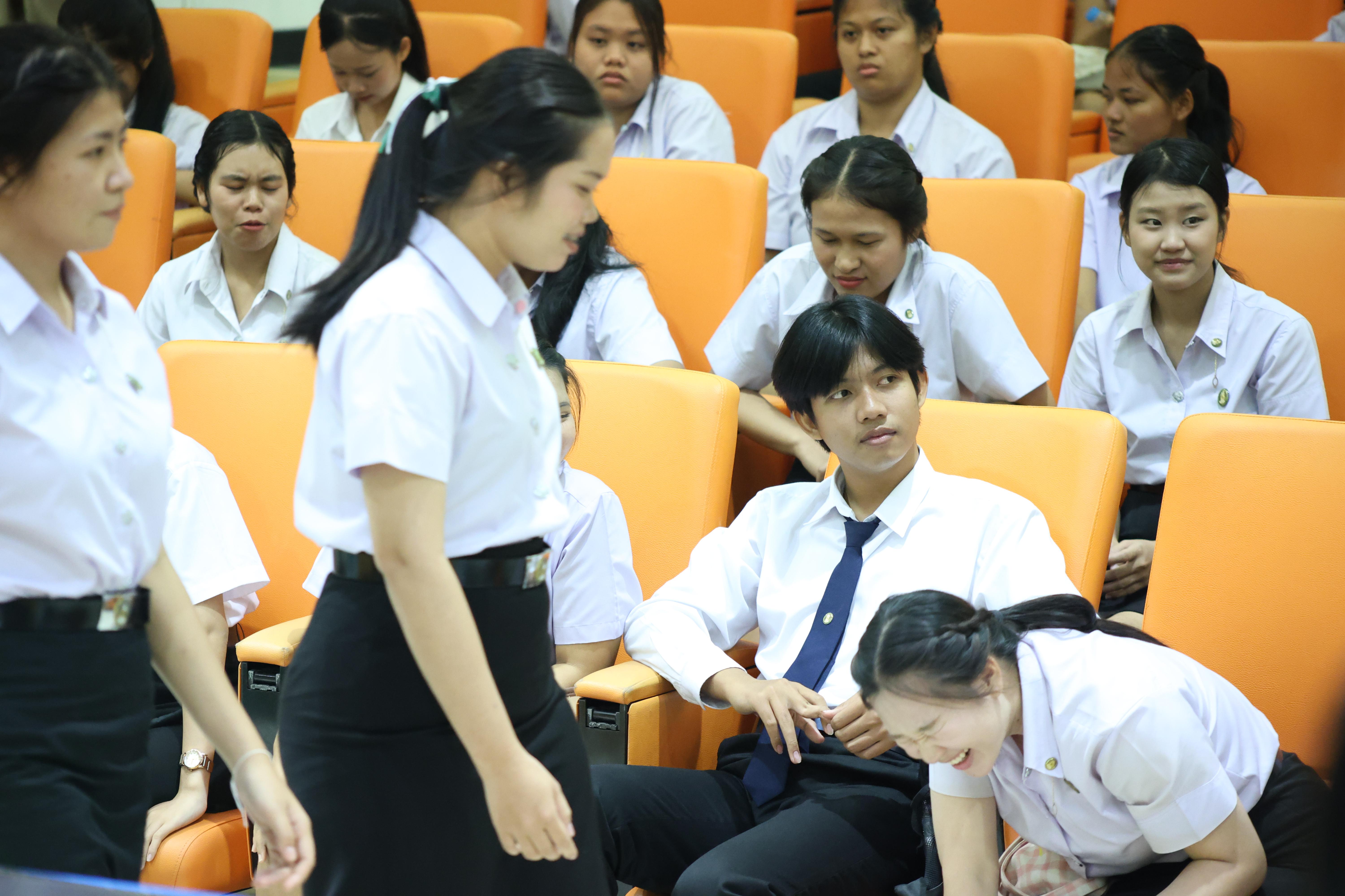 142. โครงการเตรียมความพร้อมนักศึกษาใหม่โปรแกรมวิชาภาษาไทย ประจำปีการศึกษา2569