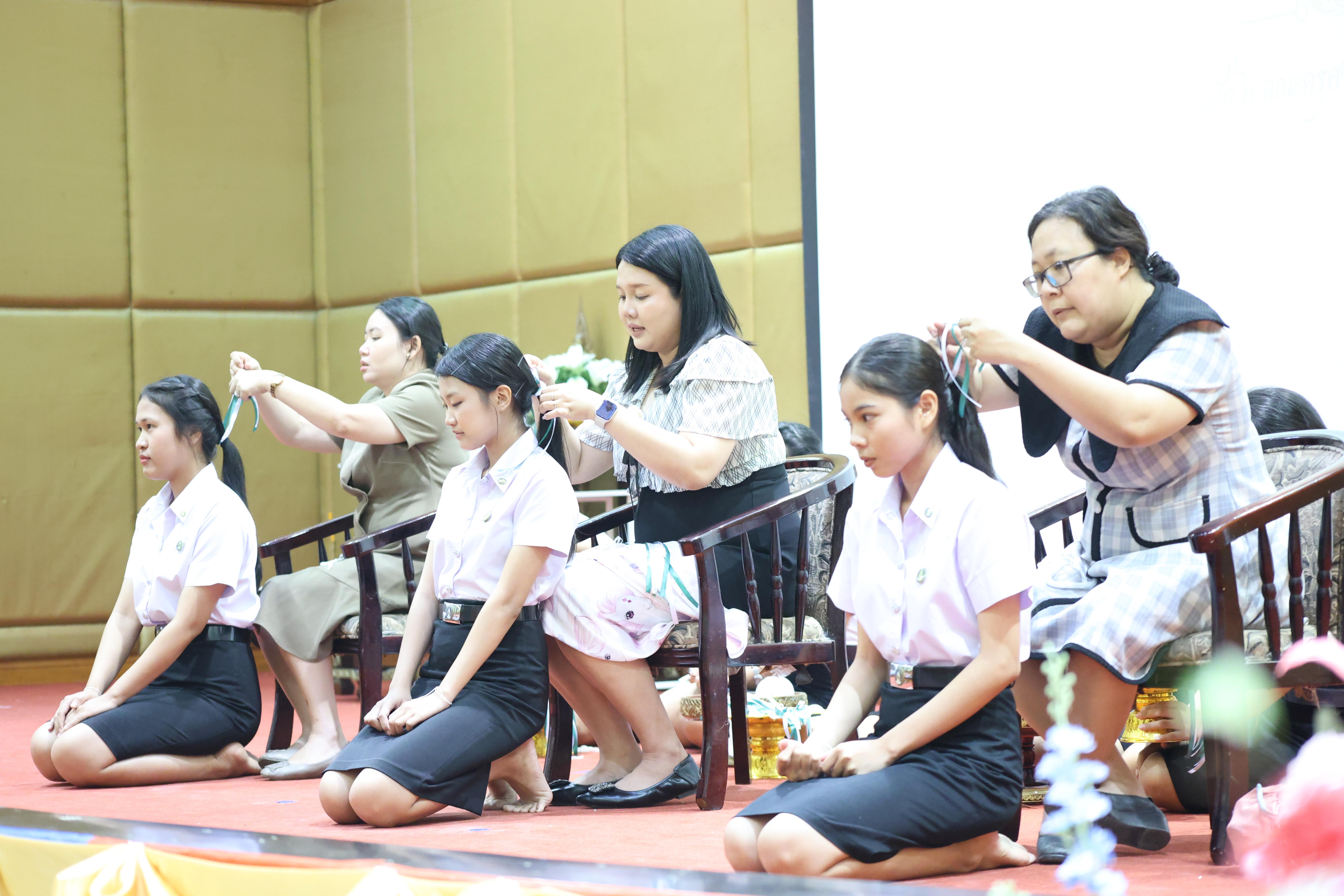 159. โครงการเตรียมความพร้อมนักศึกษาใหม่โปรแกรมวิชาภาษาไทย ประจำปีการศึกษา2569