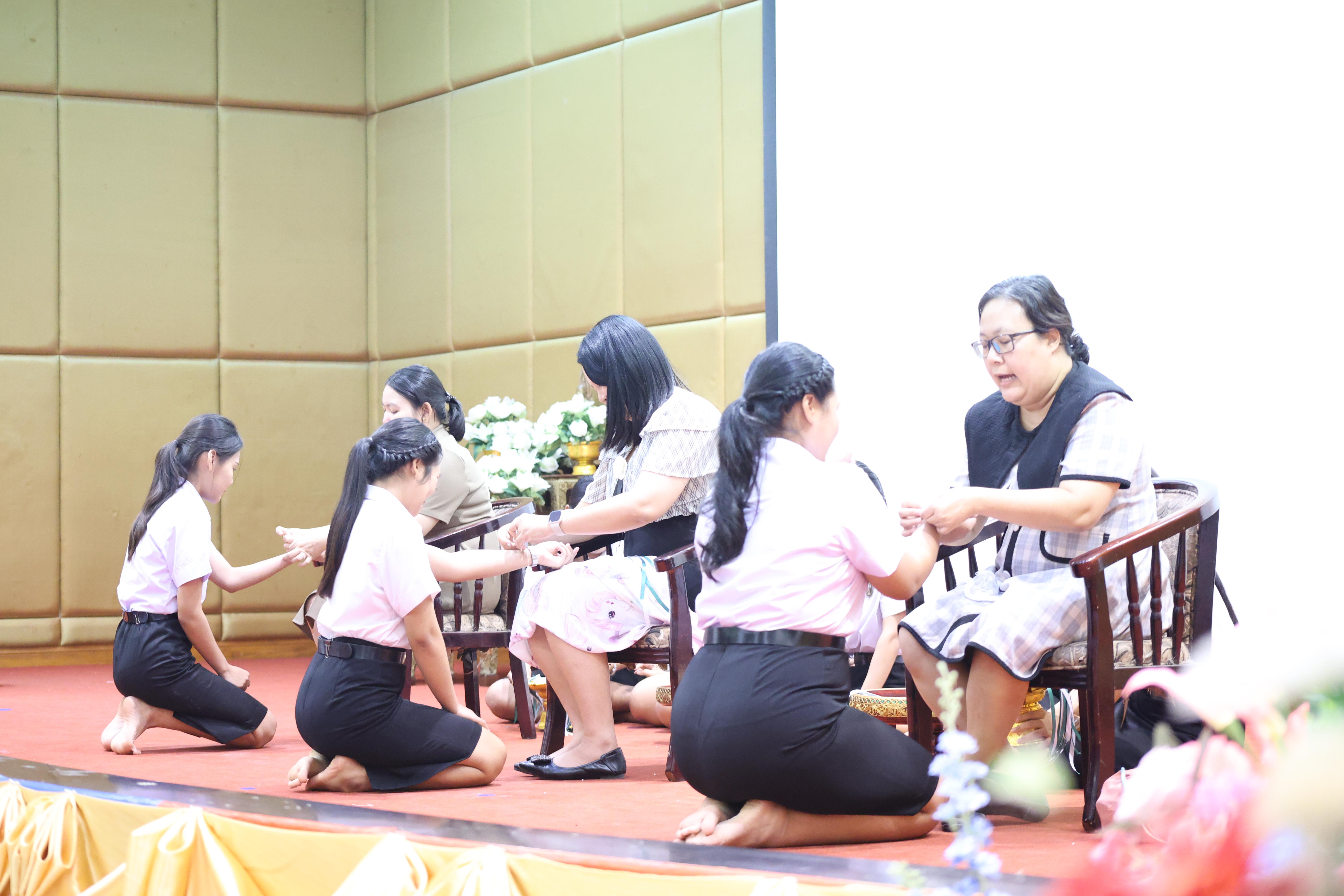 160. โครงการเตรียมความพร้อมนักศึกษาใหม่โปรแกรมวิชาภาษาไทย ประจำปีการศึกษา2569