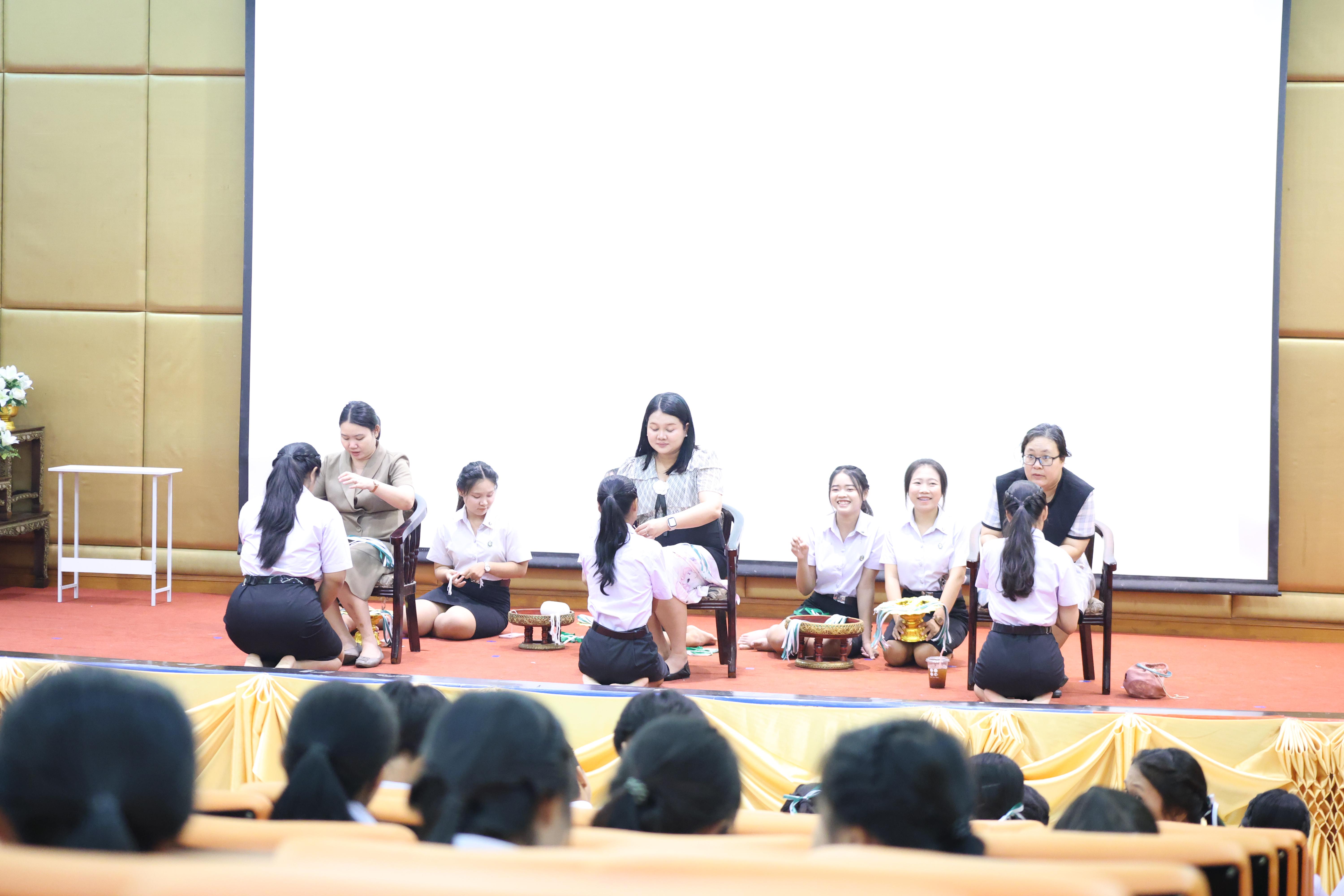 163. โครงการเตรียมความพร้อมนักศึกษาใหม่โปรแกรมวิชาภาษาไทย ประจำปีการศึกษา2569