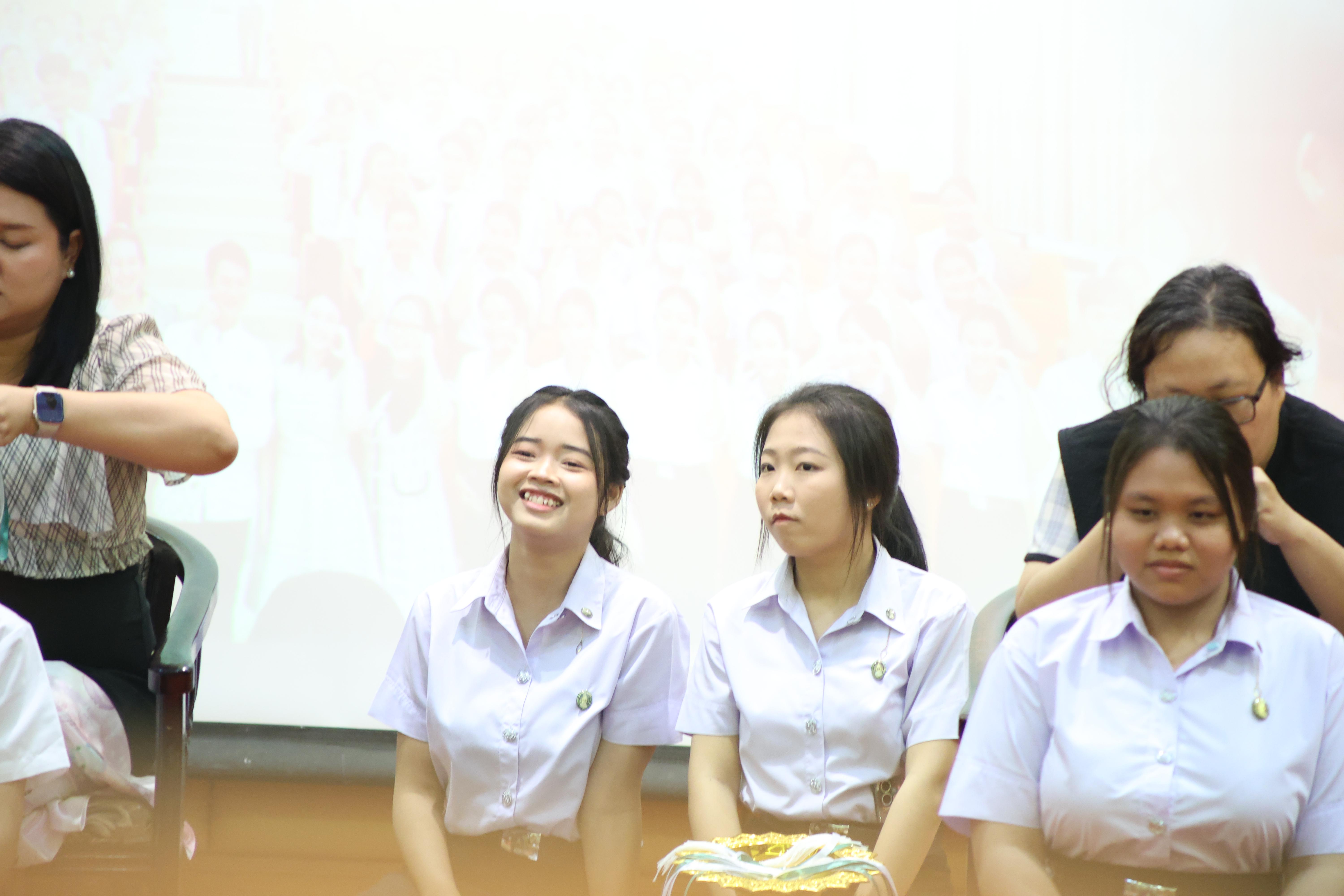 166. โครงการเตรียมความพร้อมนักศึกษาใหม่โปรแกรมวิชาภาษาไทย ประจำปีการศึกษา2569