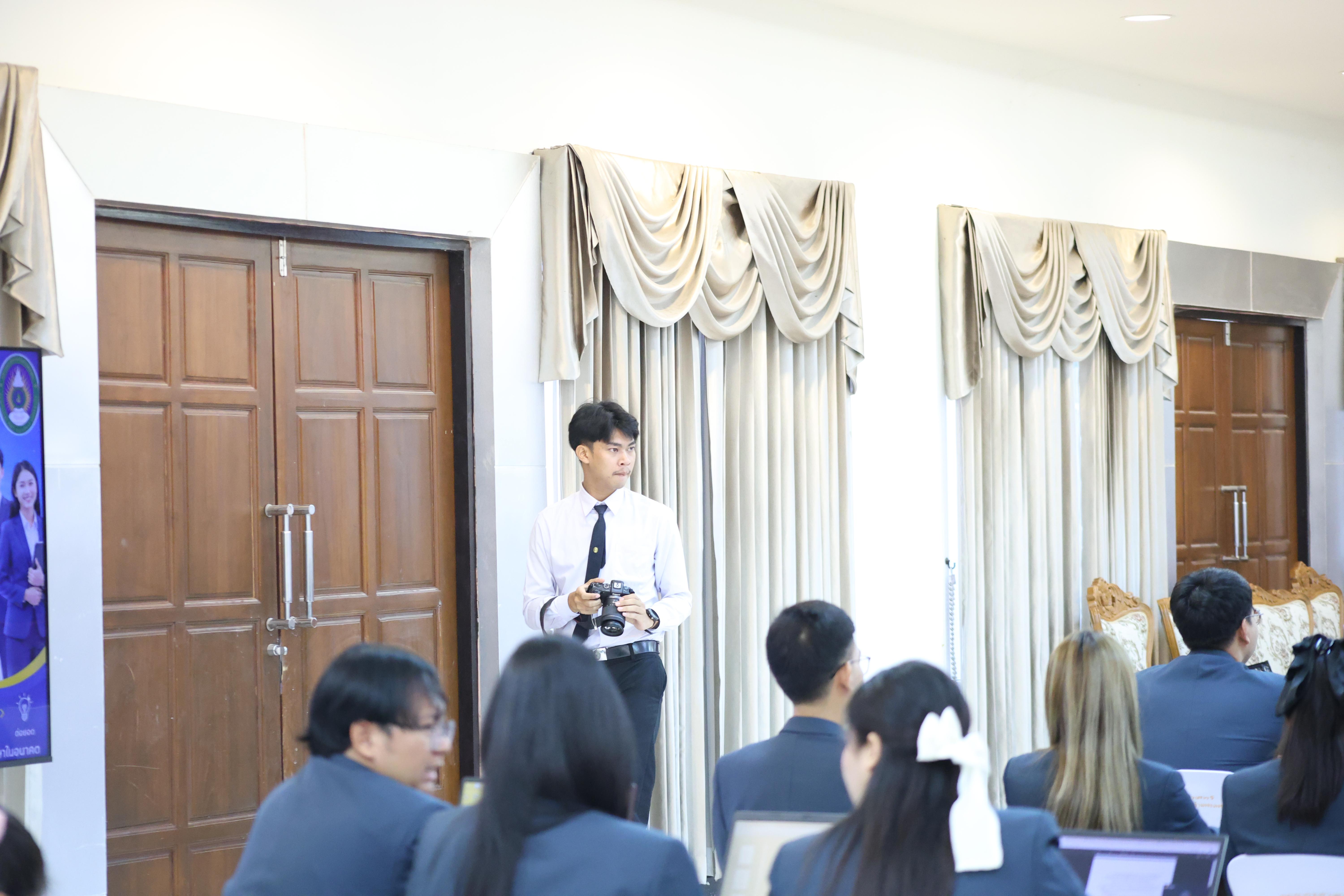 77. กิจกรรมอบรมเชิงปฏิบัติการการเตรียมความพร้อมก่อนฝึกประสบการณ์วิชาชีพฯ ประจำปีารศึกษา2569
