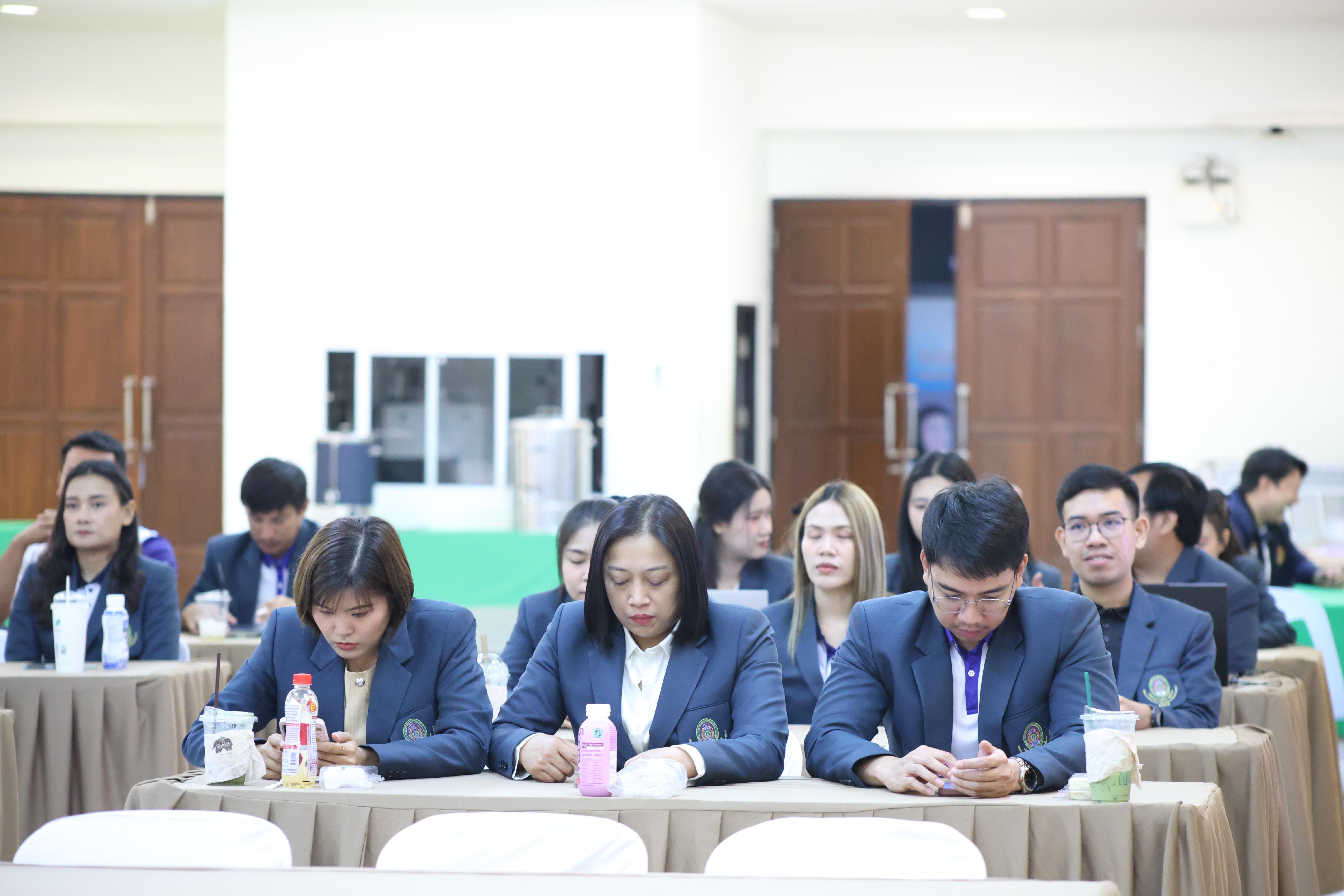 103. กิจกรรมอบรมเชิงปฏิบัติการการเตรียมความพร้อมก่อนฝึกประสบการณ์วิชาชีพฯ ประจำปีารศึกษา2569