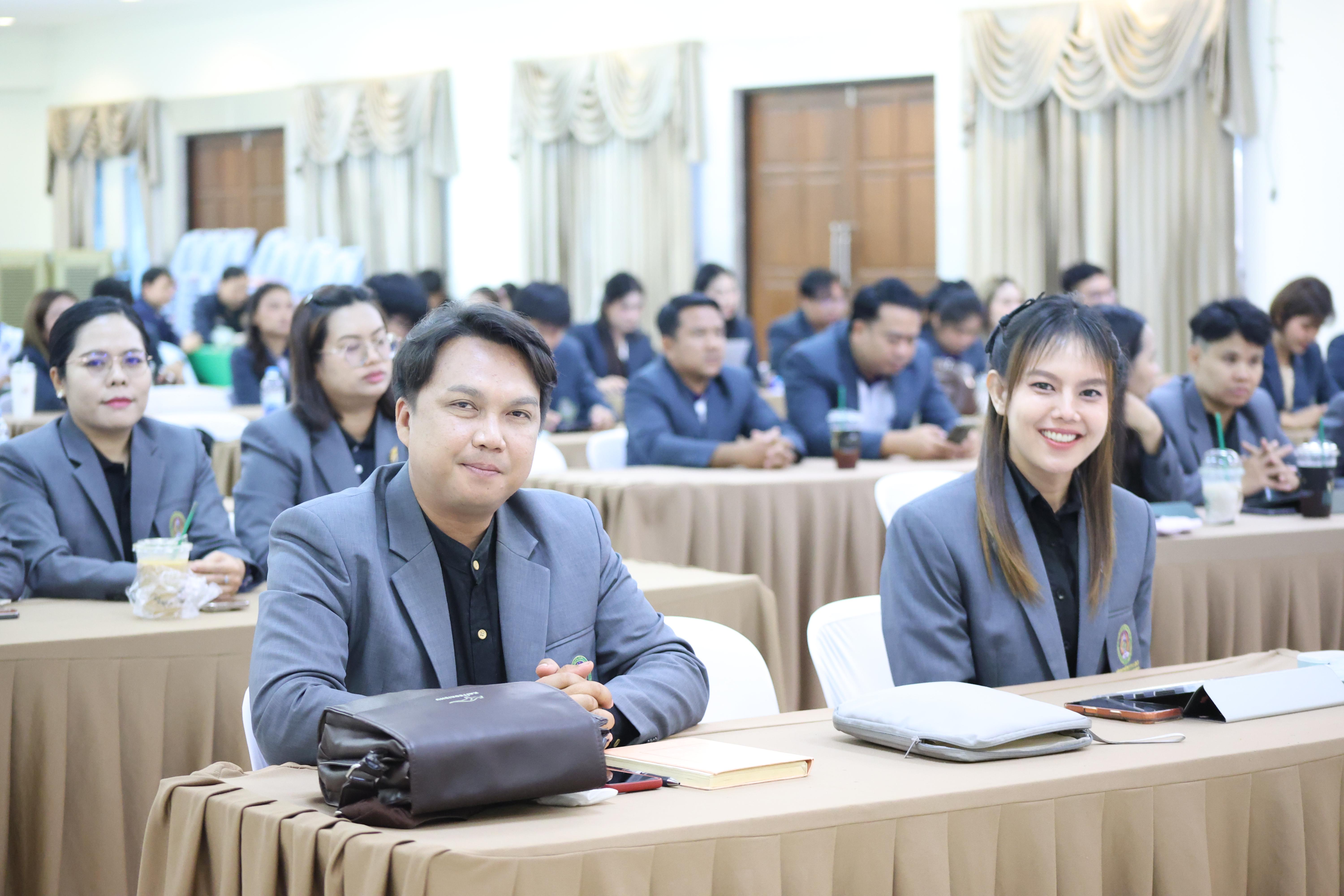 121. กิจกรรมอบรมเชิงปฏิบัติการการเตรียมความพร้อมก่อนฝึกประสบการณ์วิชาชีพฯ ประจำปีารศึกษา2569