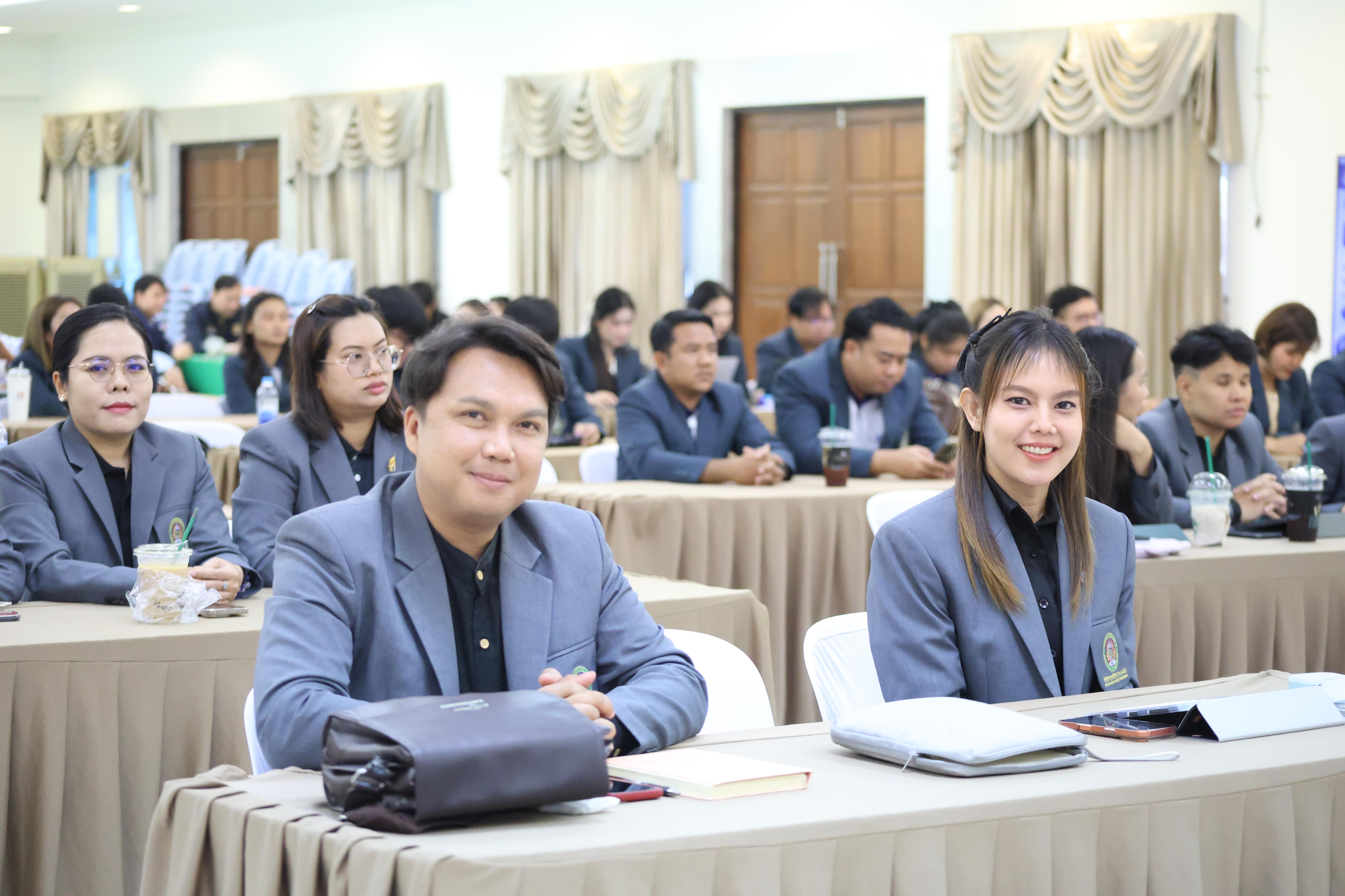 122. กิจกรรมอบรมเชิงปฏิบัติการการเตรียมความพร้อมก่อนฝึกประสบการณ์วิชาชีพฯ ประจำปีารศึกษา2569
