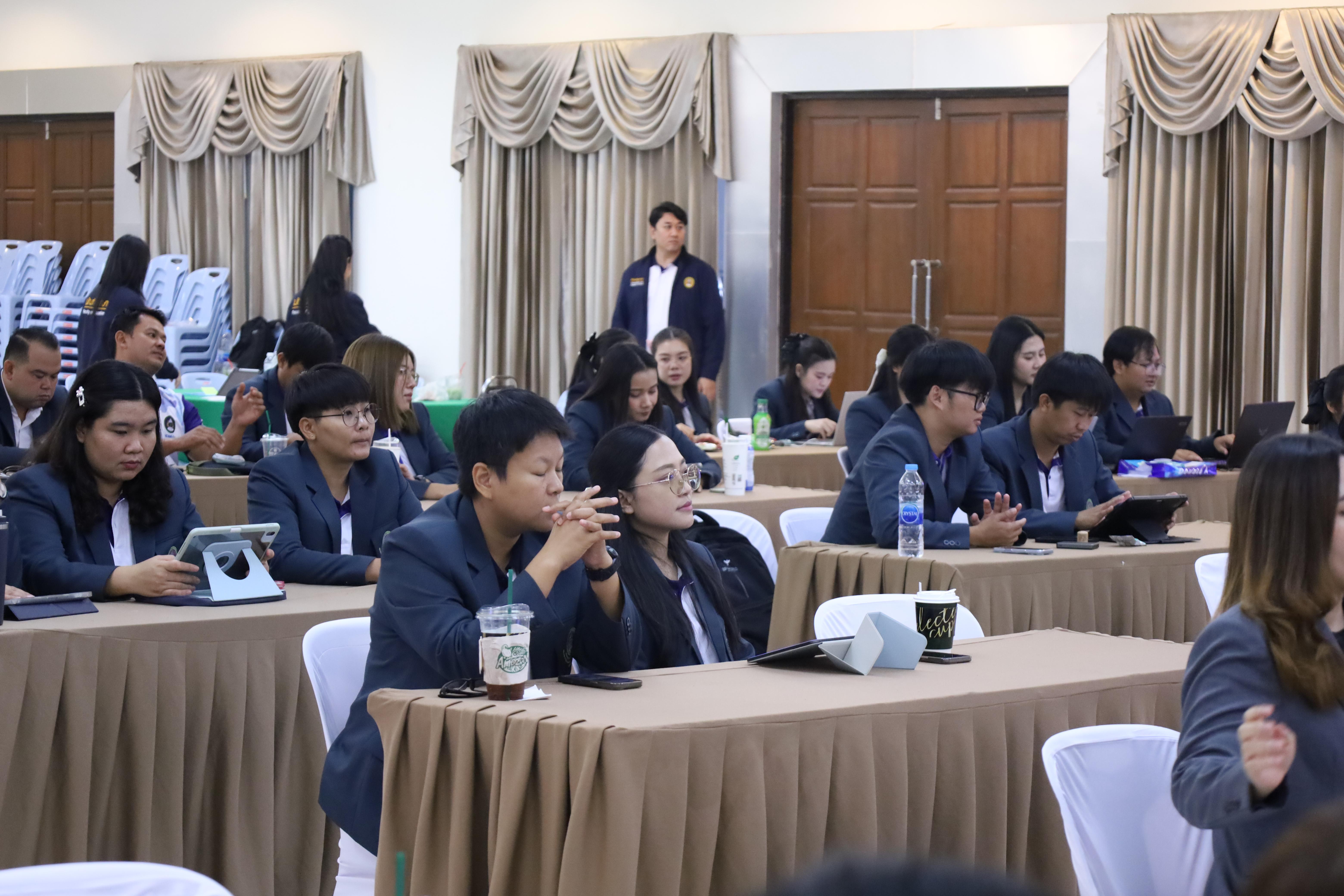 153. กิจกรรมอบรมเชิงปฏิบัติการการเตรียมความพร้อมก่อนฝึกประสบการณ์วิชาชีพฯ ประจำปีารศึกษา2569