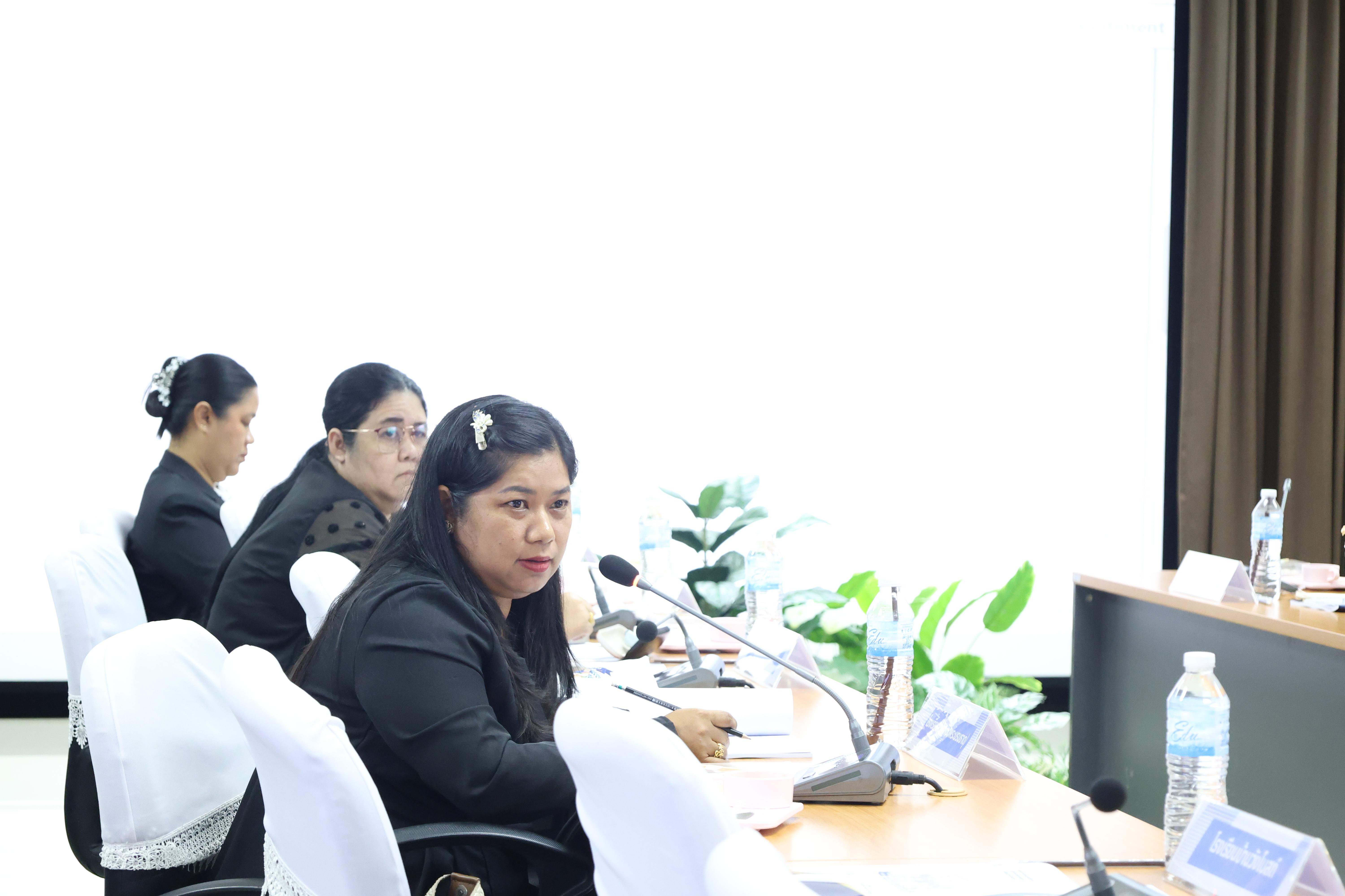 14. โครงการอบรมเชิงปฏิบัติการผู้บริหารสถานศึกษา PTRU Model